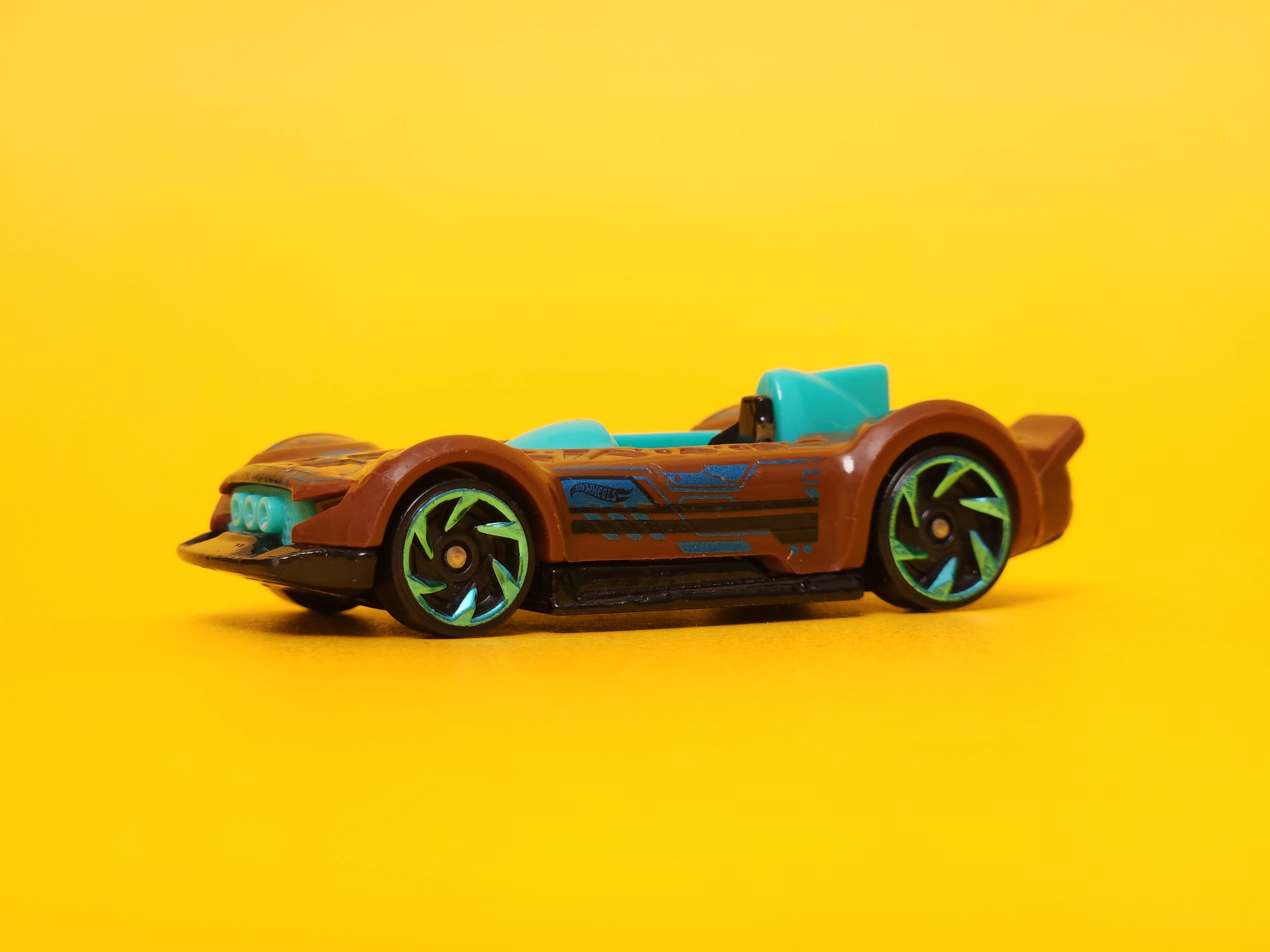 Monteracer: Brown – 2019 Mattel Hot Wheels Basic