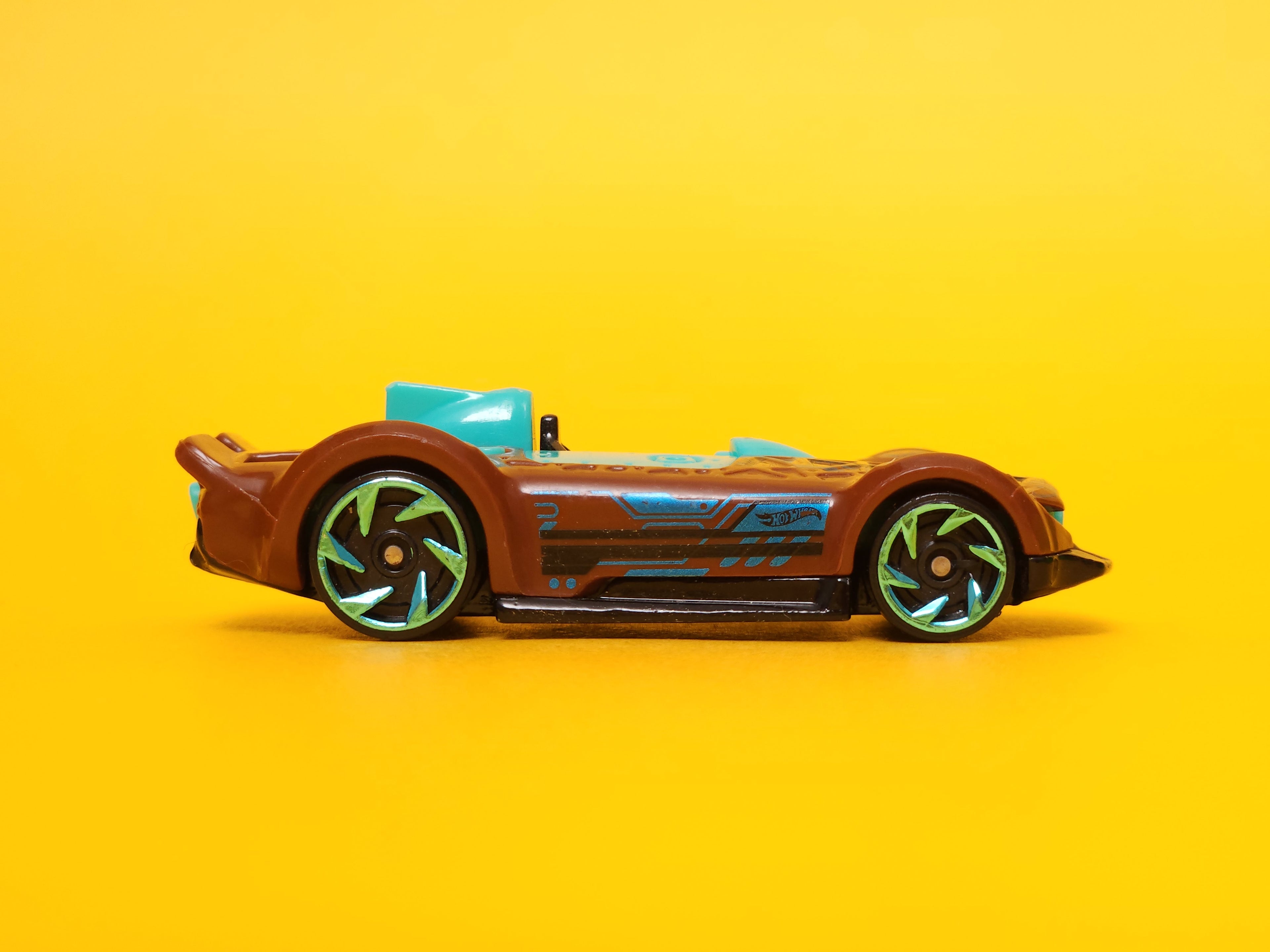 Monteracer: Brown – 2019 Mattel Hot Wheels Basic