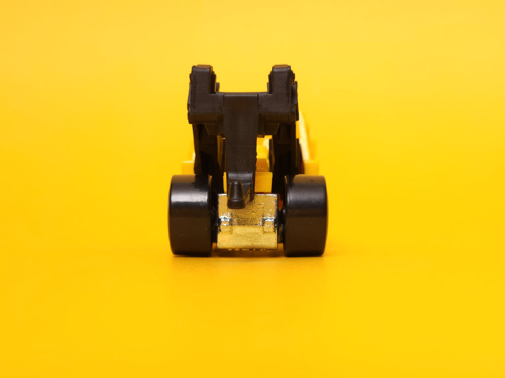 Heavy Hitcher: Yellow – 2023 Mattel Hot Wheels Basic
