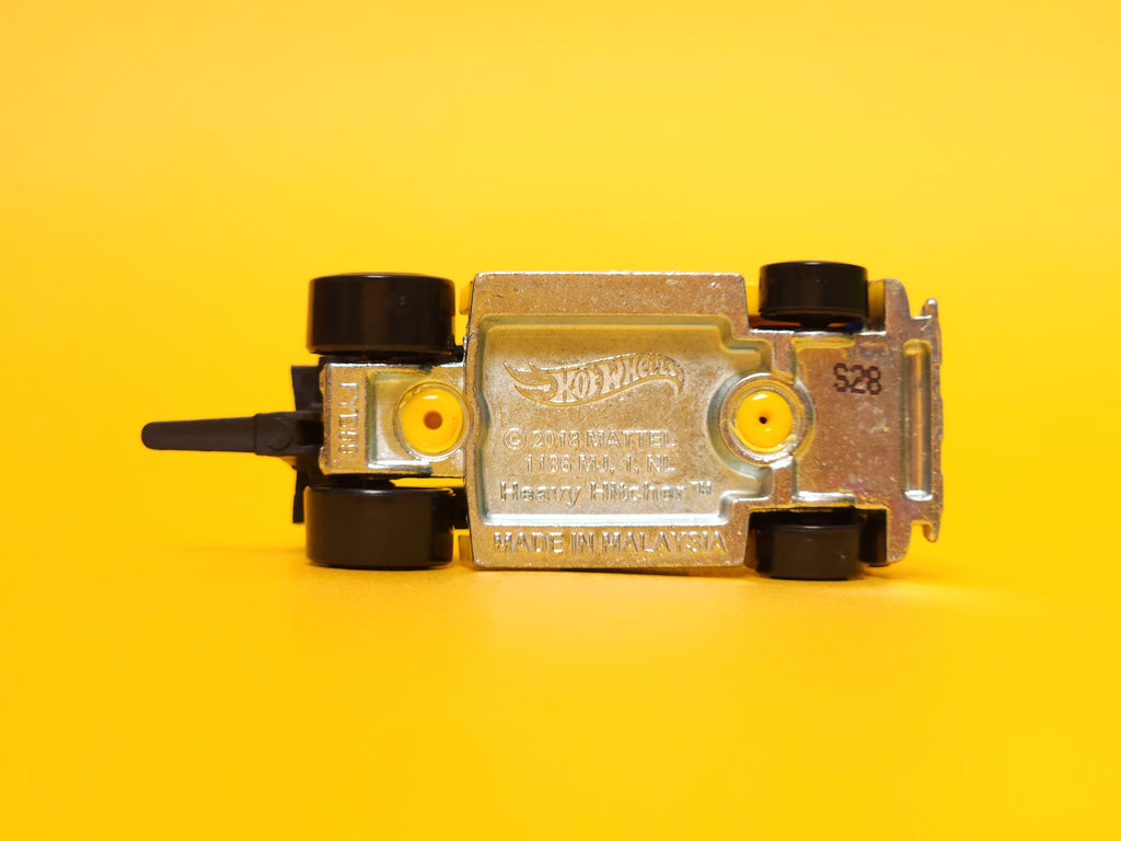 Heavy Hitcher: Yellow – 2023 Mattel Hot Wheels Basic