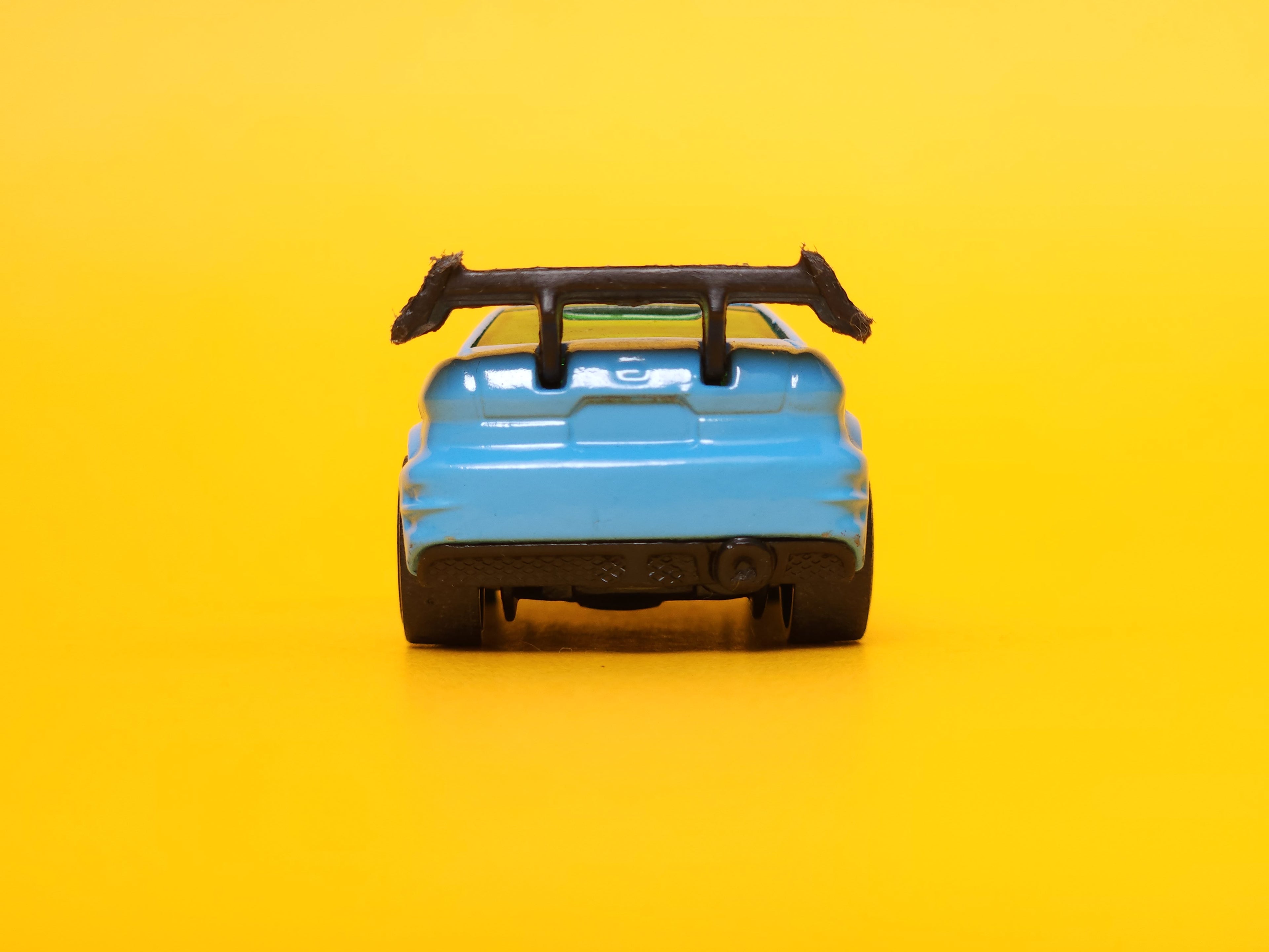 Asphalt Assault: Light Blue – 2014 Mattel Hot Wheels Basic