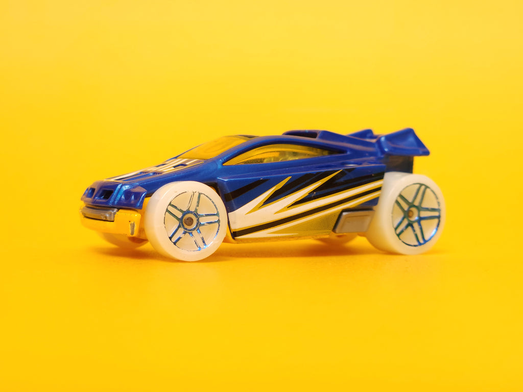 SpecTyte: Pearl Blue – 2016 Mattel Hot Wheels Basic