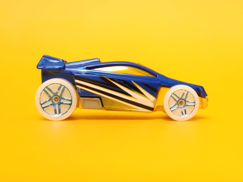 SpecTyte: Pearl Blue – 2016 Mattel Hot Wheels Basic