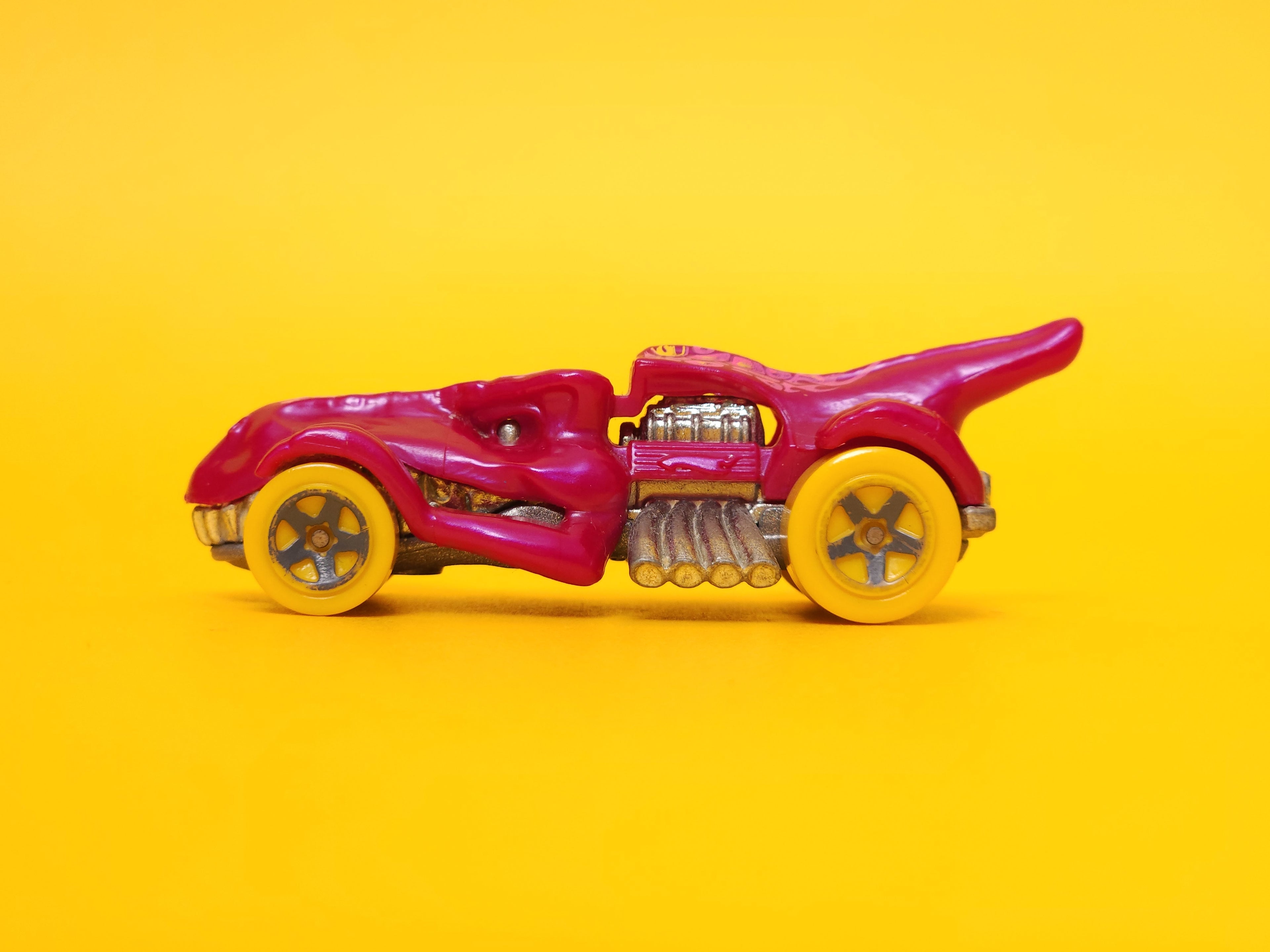 Tyrannt: Pearl Magenta – 2016 Mattel Hot Wheels Basic Treasure Hunt