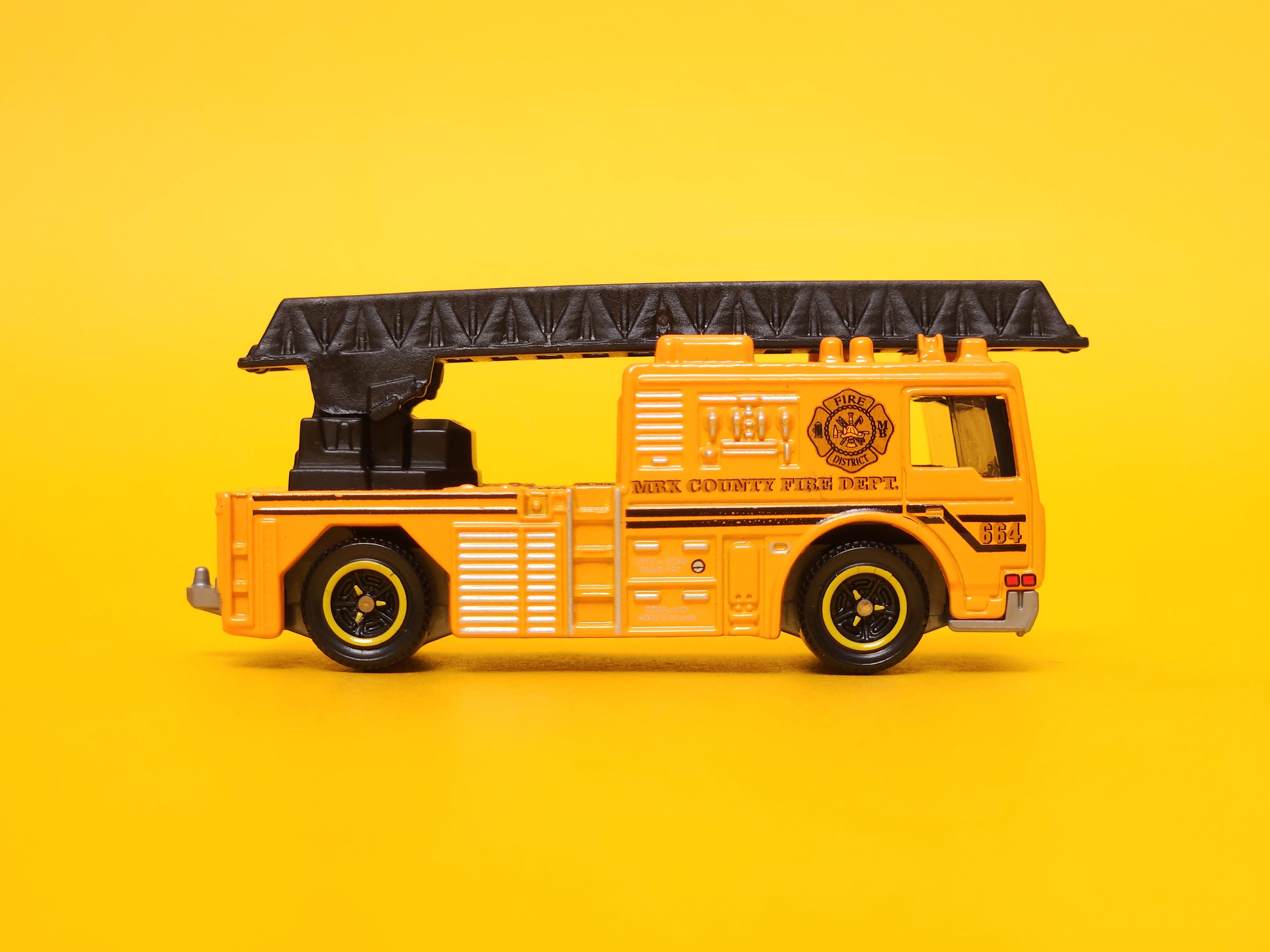 Flame Tamer: Yellow – 2024 Mattel Matchbox Basic