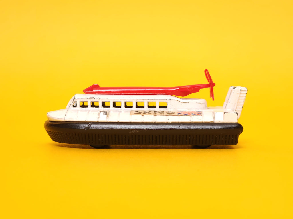 Hovercraft: White – 1972 Lesney Matchbox Basic