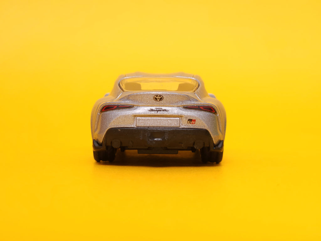 Toyota GR Supra: Silver – Siku