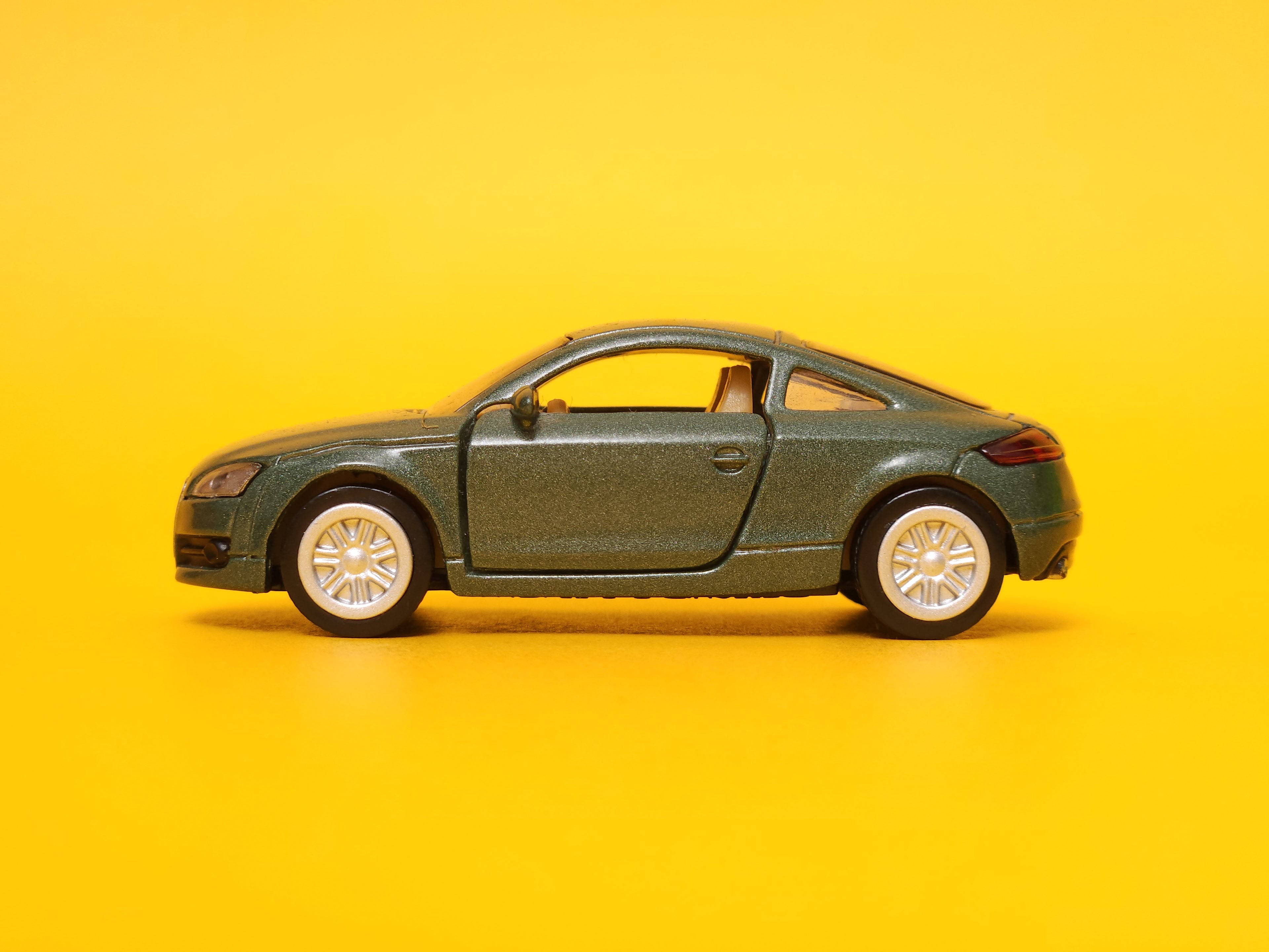 Audi TT 3.2 Quattro: Green – Siku
