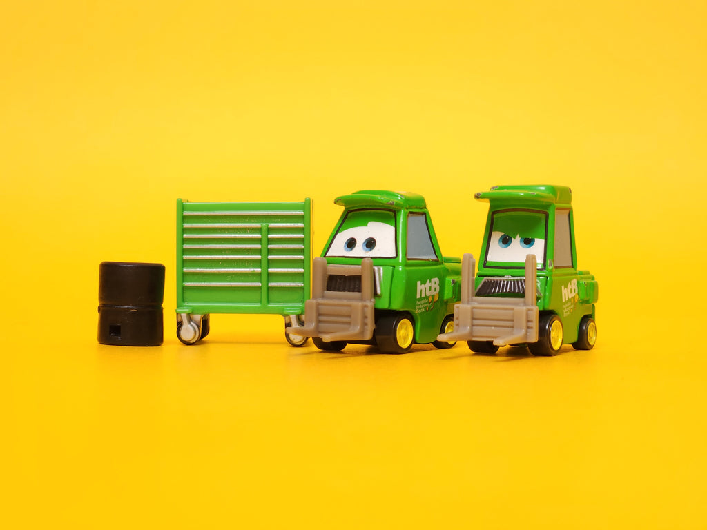 Chick Hicks Wide Pitty & Bruiser Bukowski (Blue Eyes) - 2008 Mattel Disney Pixar Cars