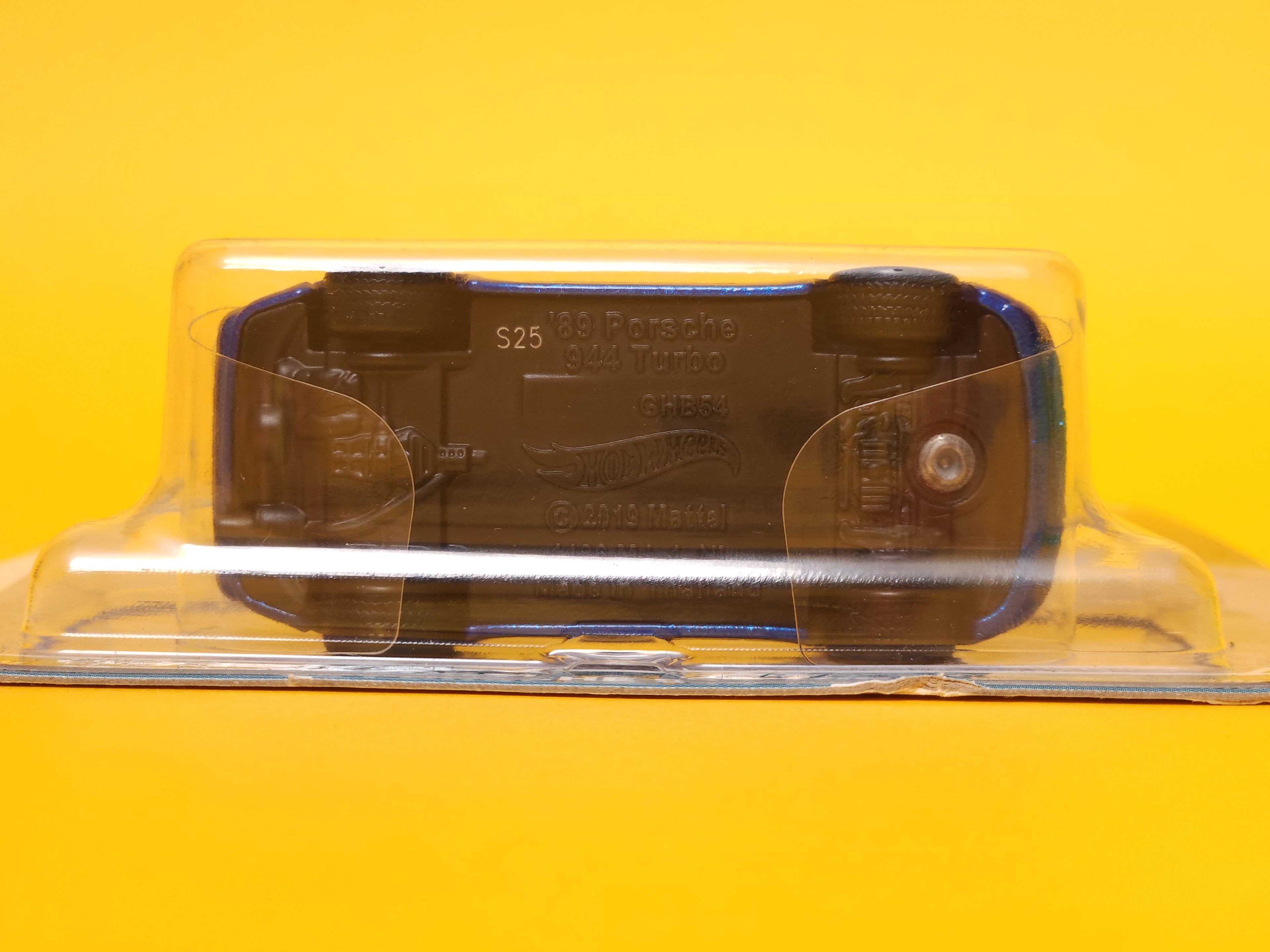 '89 Porsche 944 Turbo: Blue – 2023 Mattel Hot Wheels Premium