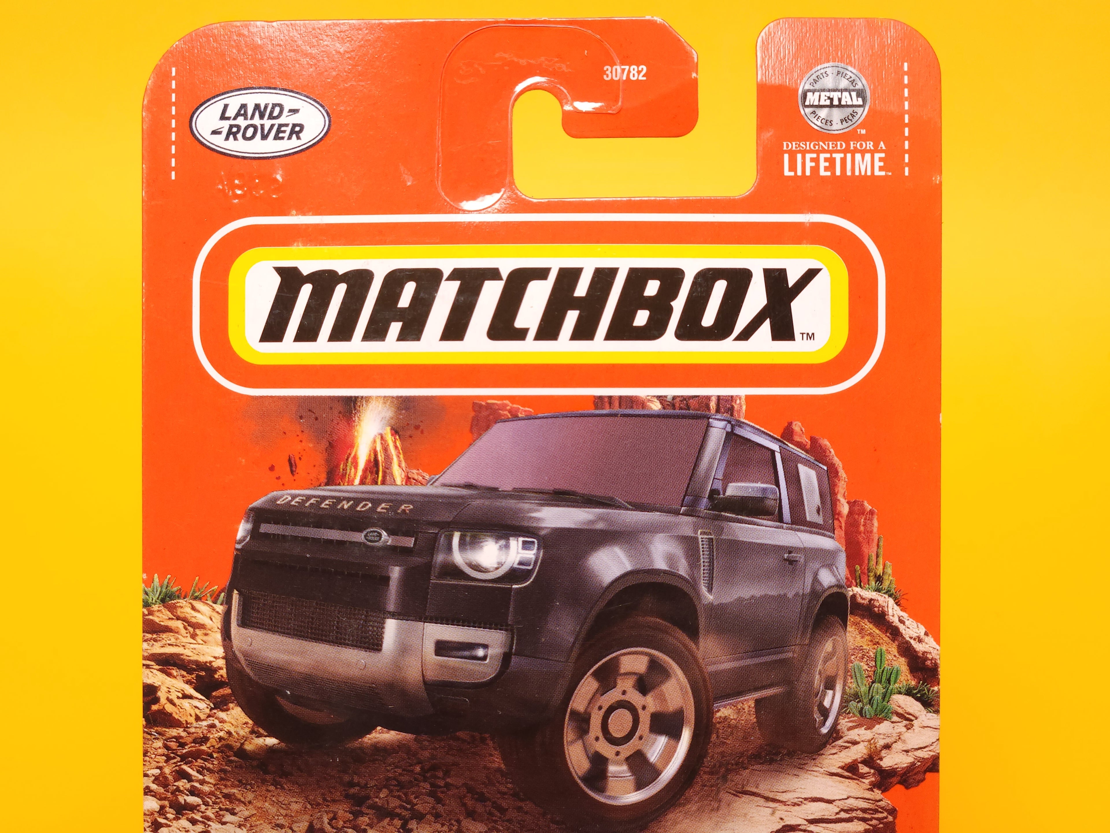 2020 Land Rover Defender: Matte Black – 2024 Mattel Matchbox Basic