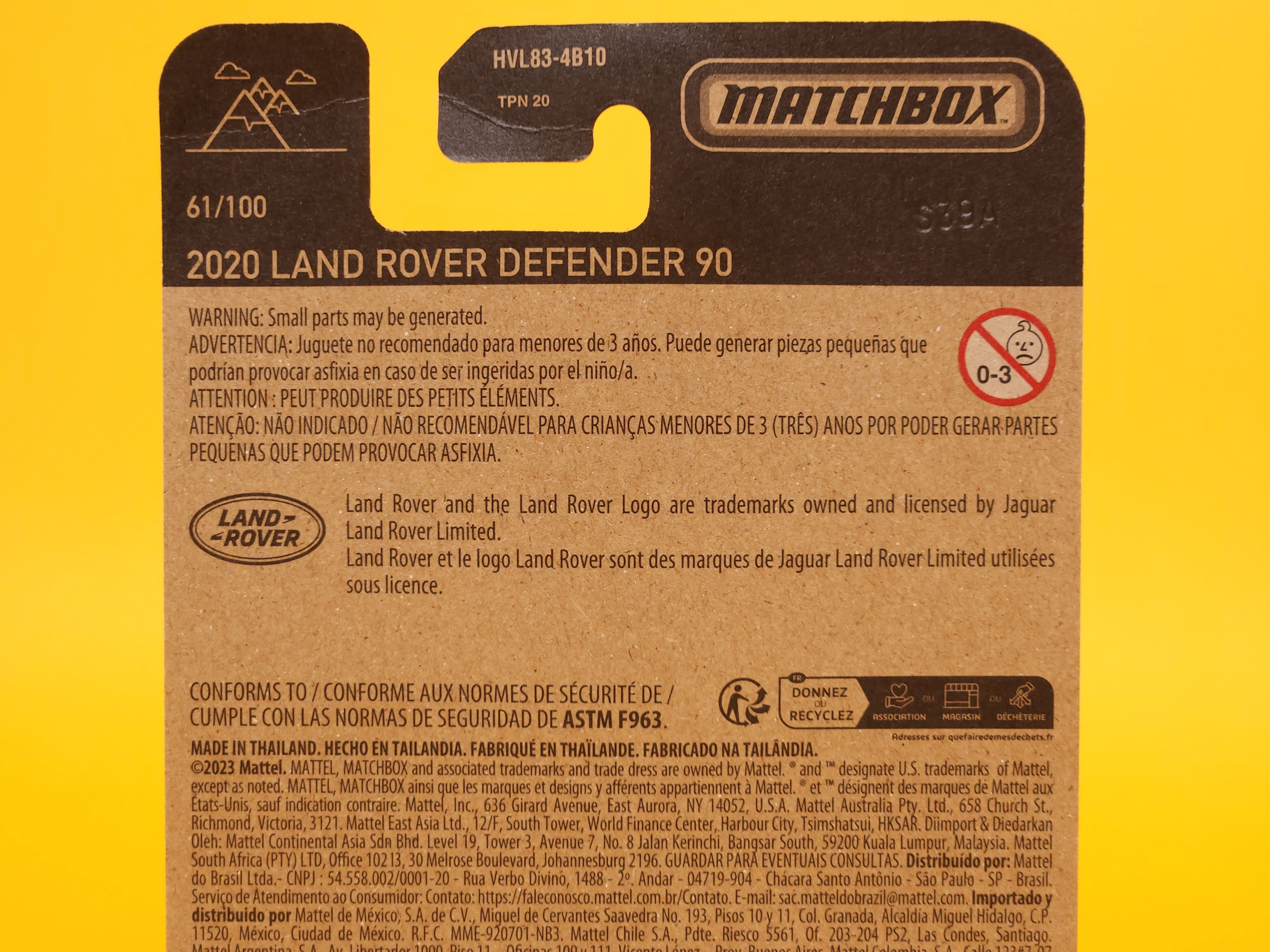 2020 Land Rover Defender: Matte Black – 2024 Mattel Matchbox Basic