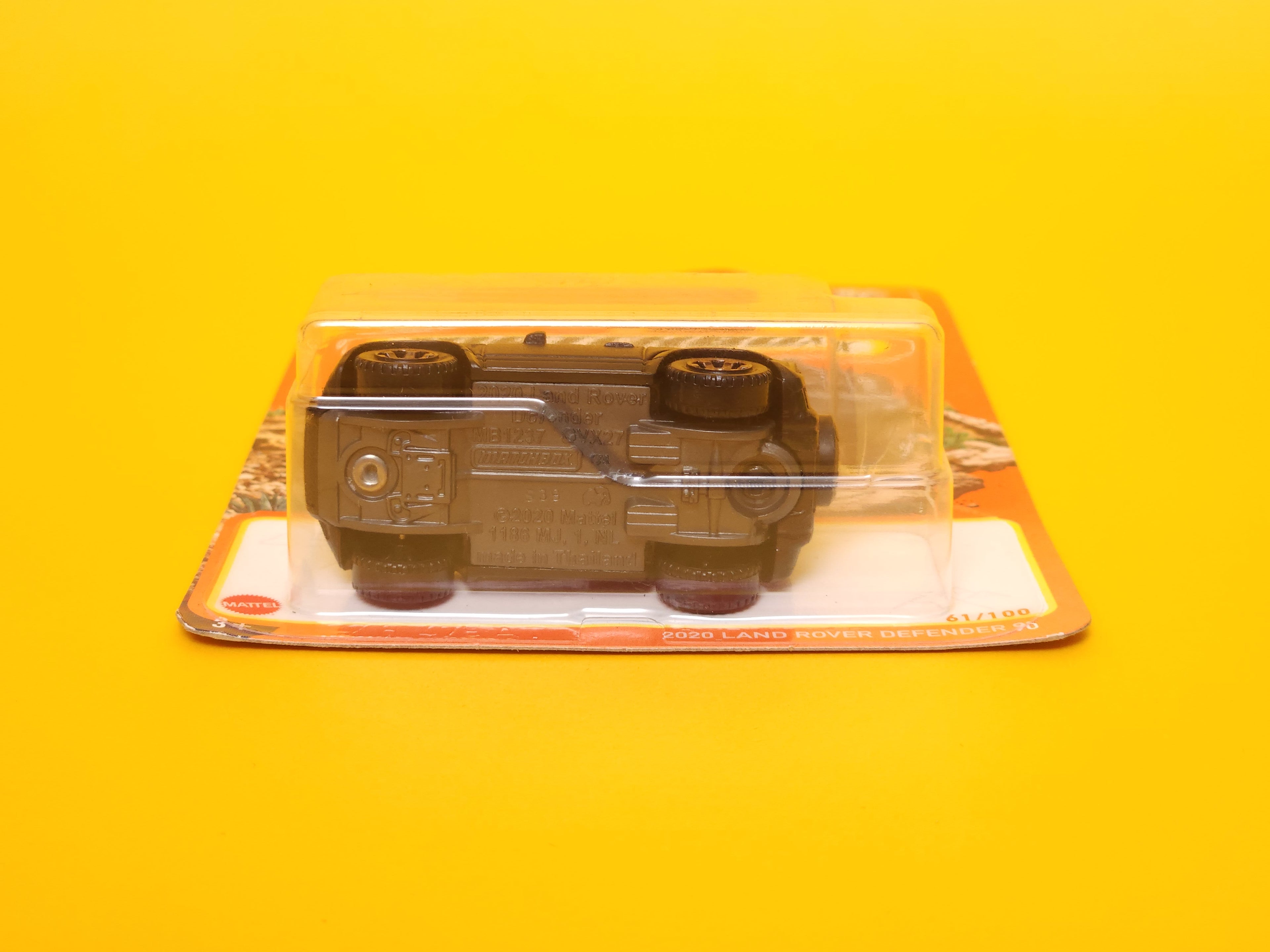 2020 Land Rover Defender: Matte Black – 2024 Mattel Matchbox Basic