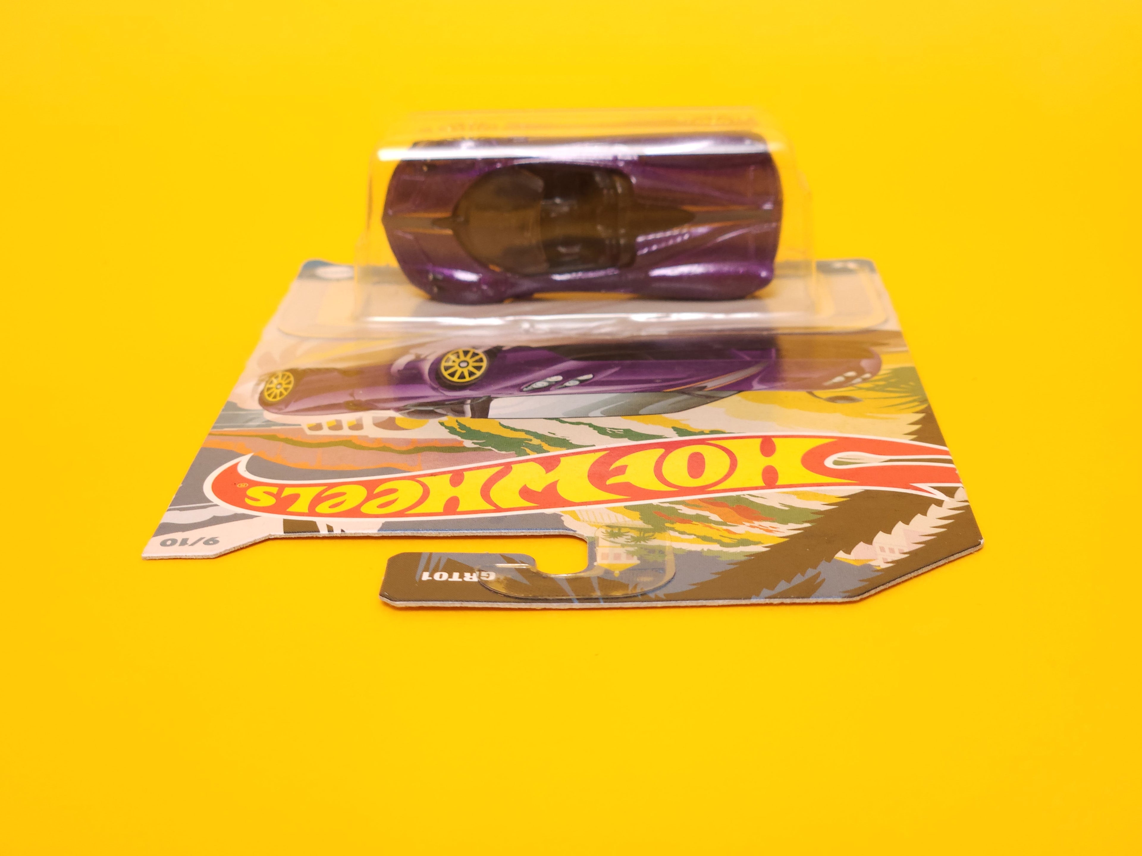 '17 Pagani Huayra Roadster: Viola Dragone – 2021 Mattel Hot Wheels Silver