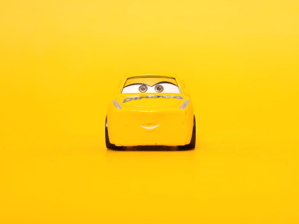 Dinoco Cruz Ramirez - 2017 Mattel Disney Pixar Cars Mini Racers