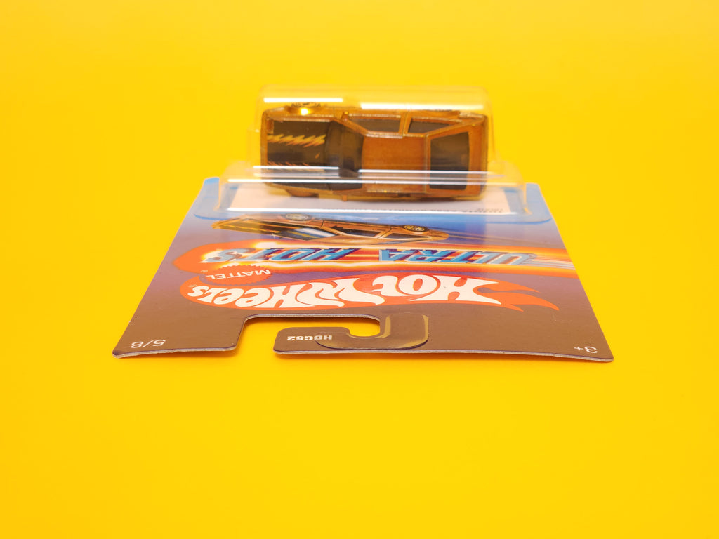 Toyota AE86 Sprinter Trueno: Spectraflame orange – 2024 Mattel Hot Wheels Silver