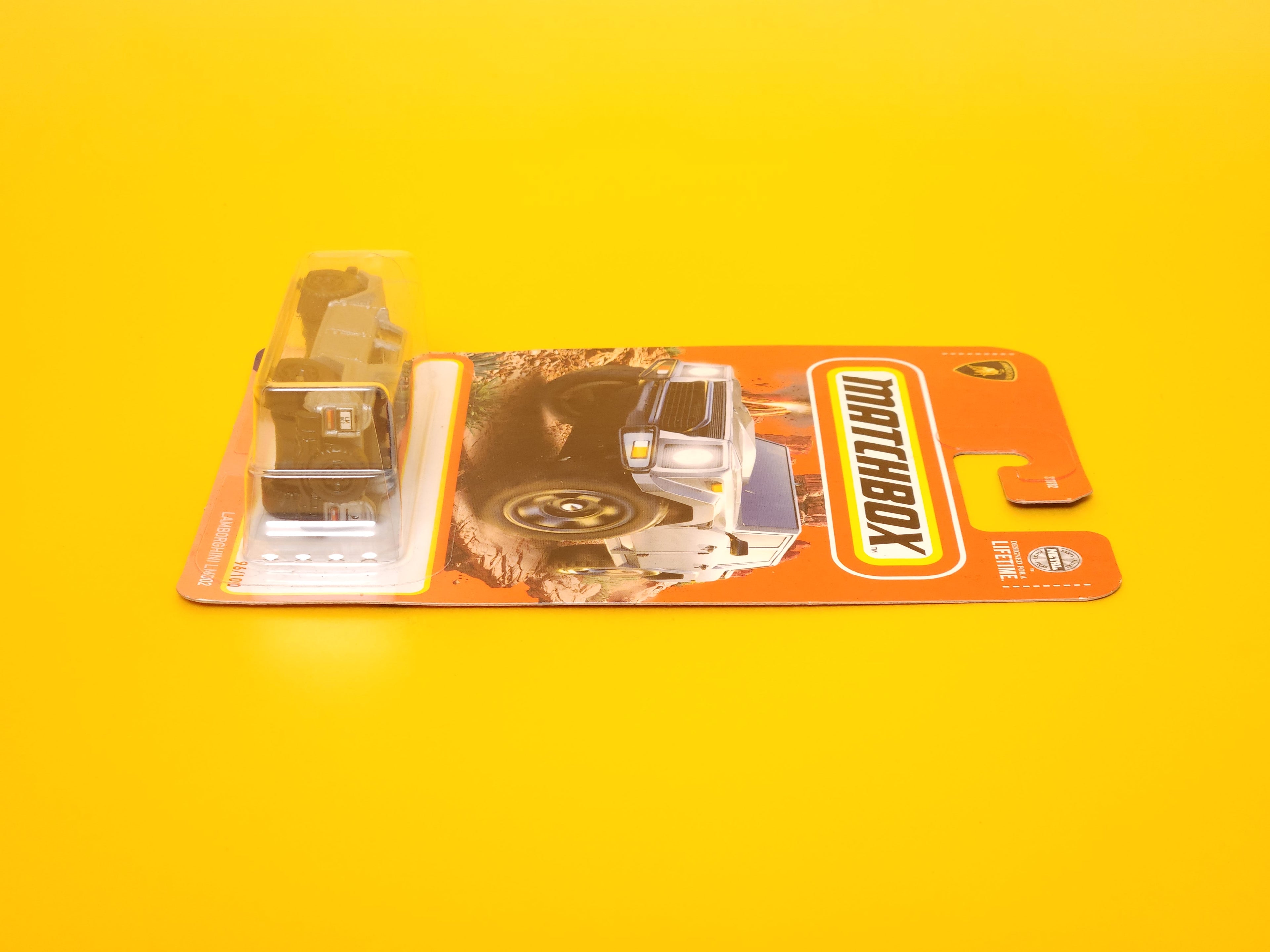 Lamborghini LM002: Matte Metalflake Silver – 2024 Mattel Matchbox Basic