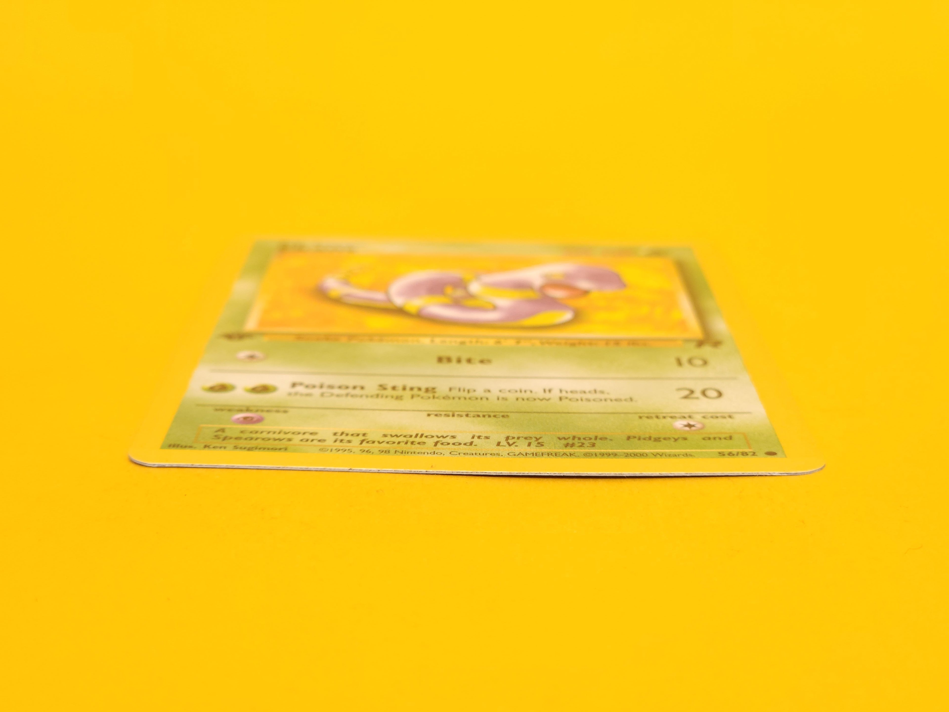 Ekans: 56/82 – 2000 Pokémon Common 1st Edition