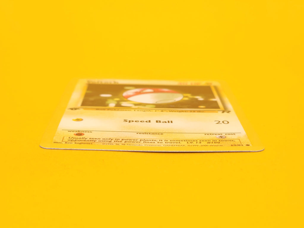 Voltorb: 69/82 – 2000 Pokémon Common 1st Edition