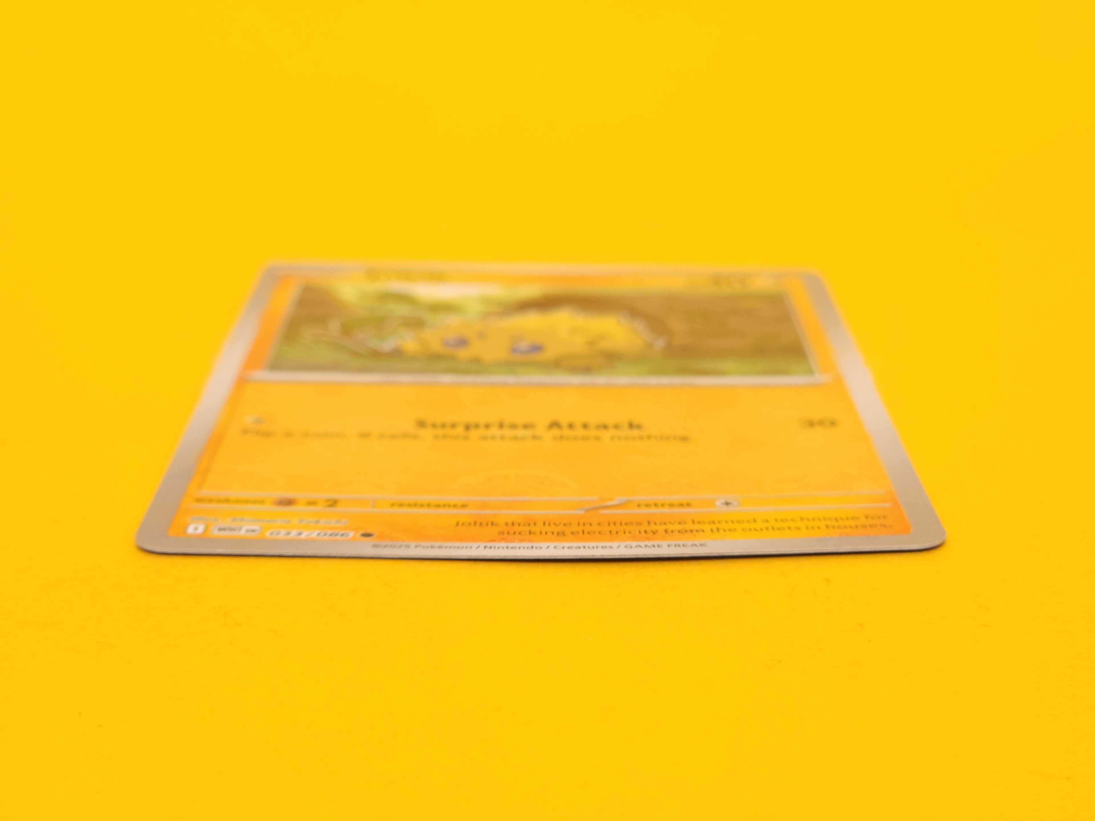 Joltik (Poke Ball Pattern): 033/086 – 2025 Pokémon Common Holofoil