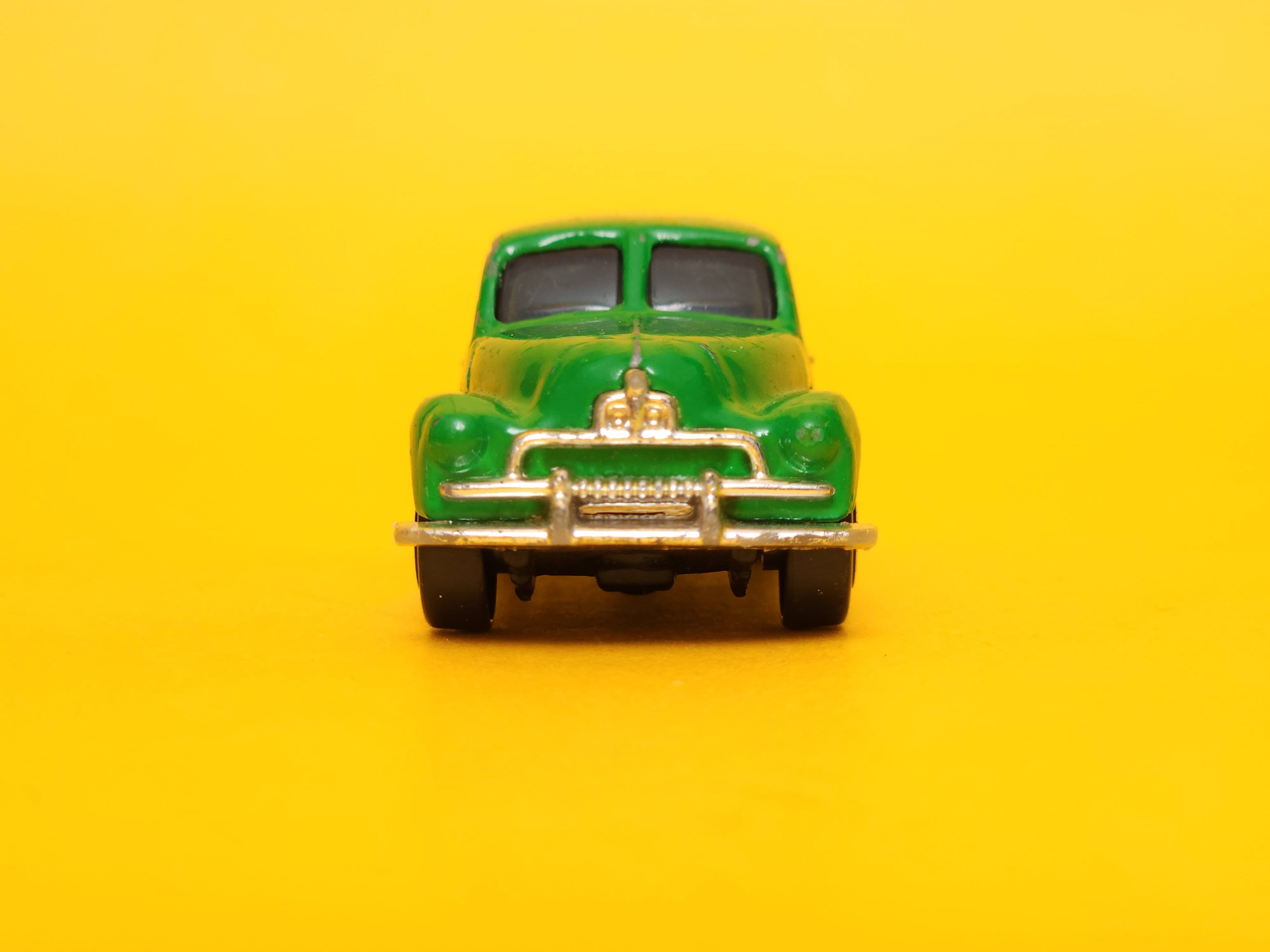 FJ Holden Panel Van: Green – 1999 Lesney Matchbox Basic