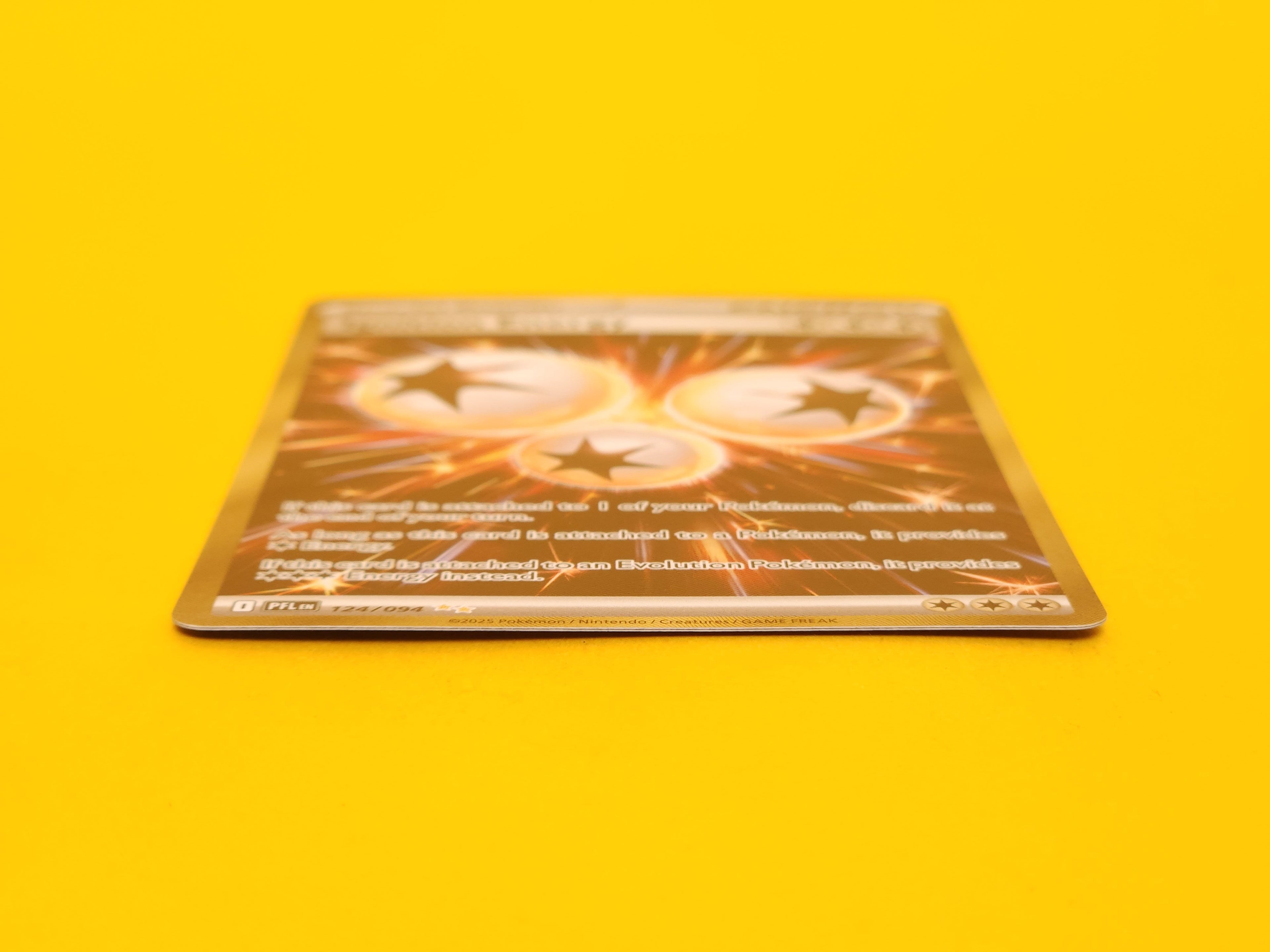 Ignition Energy: 124/094 – 2025 Pokémon Ultra Rare Holofoil