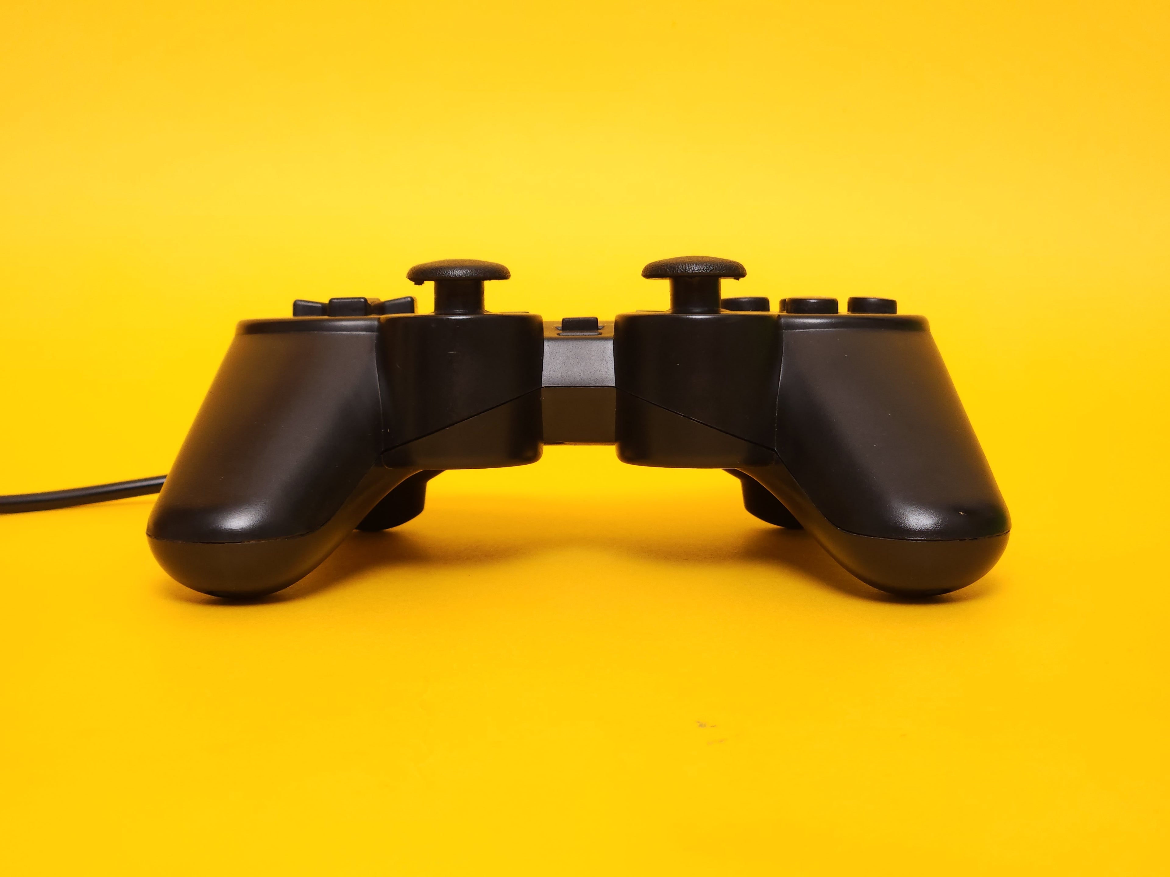 Black PlayStation 2 Slimline Console + Controller & Cables