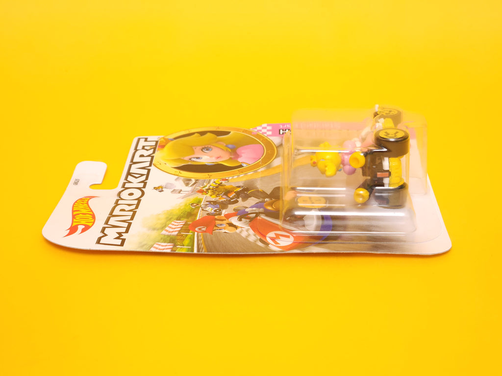 Princess Peach (Standard Kart): Light Pink – 2026 Mattel Hot Wheels Silver