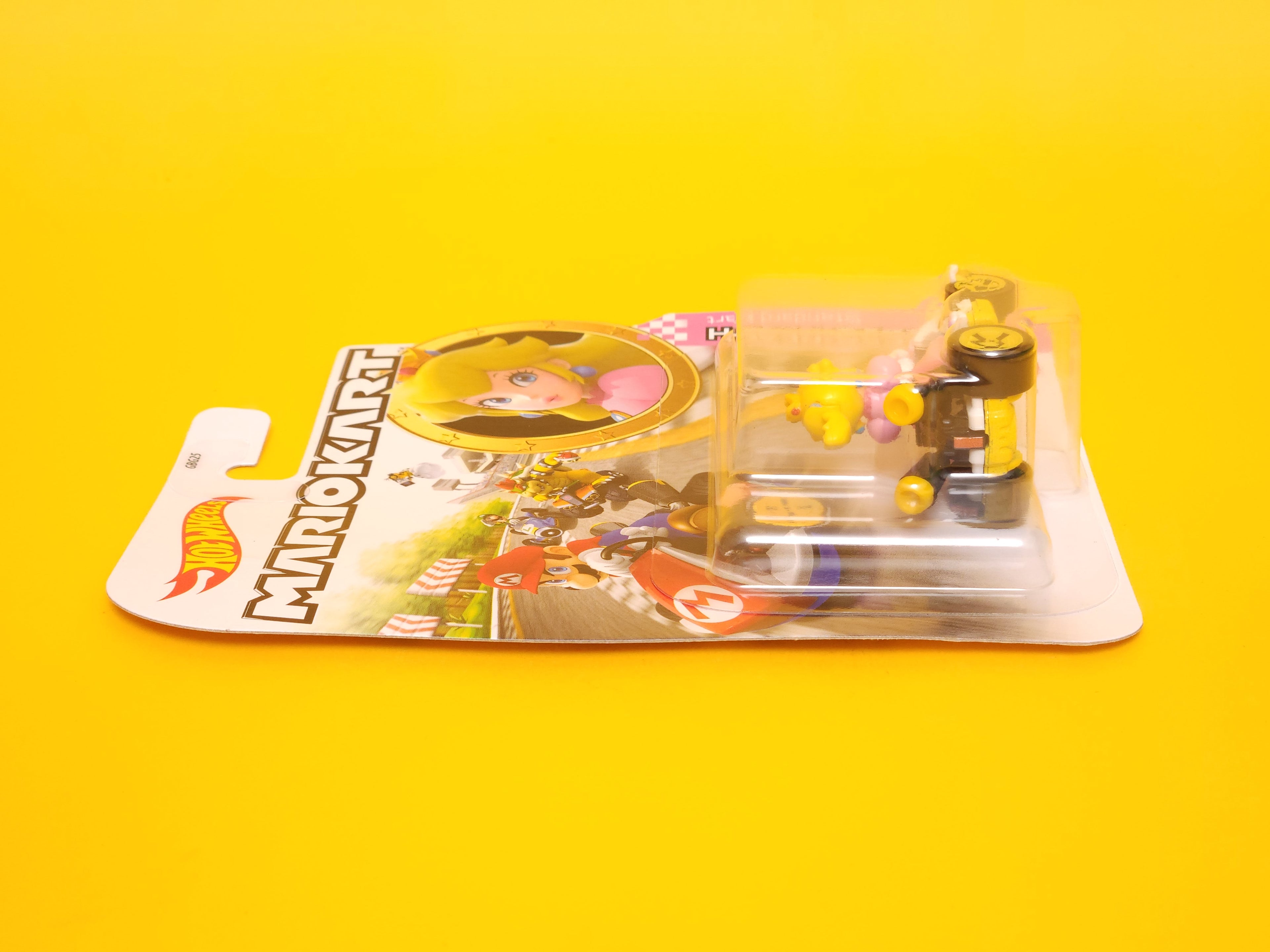 Princess Peach (Standard Kart): Light Pink – 2026 Mattel Hot Wheels Silver