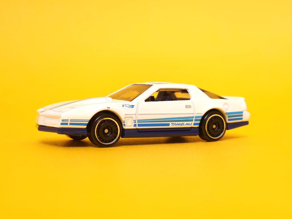 '84 Pontiac Firebird: White – 2023 Mattel Hot Wheels Basic