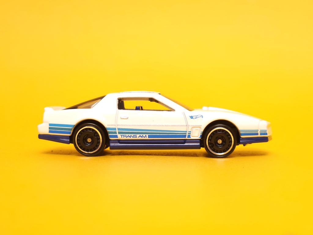 '84 Pontiac Firebird: White – 2023 Mattel Hot Wheels Basic