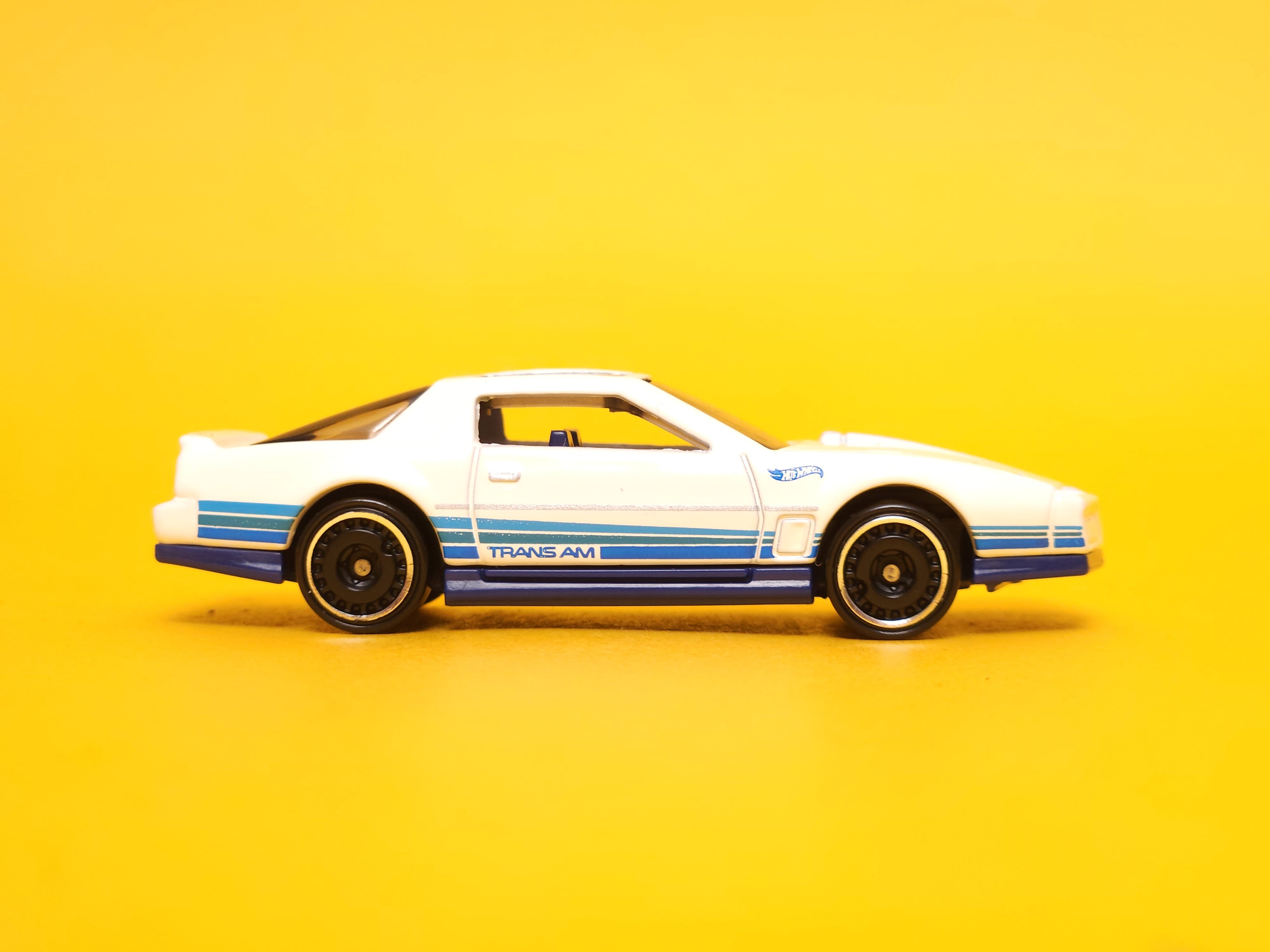 '84 Pontiac Firebird: White – 2023 Mattel Hot Wheels Basic