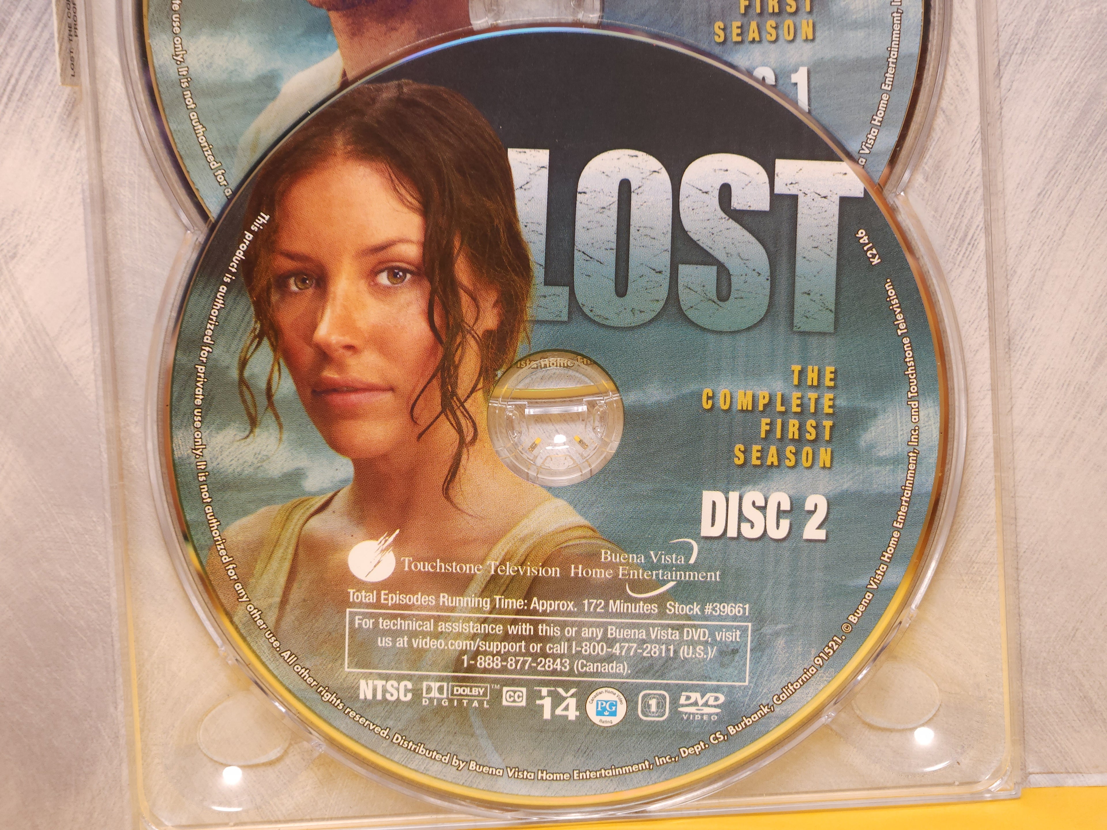 Lost: The Complete First Season – 2004 DVD