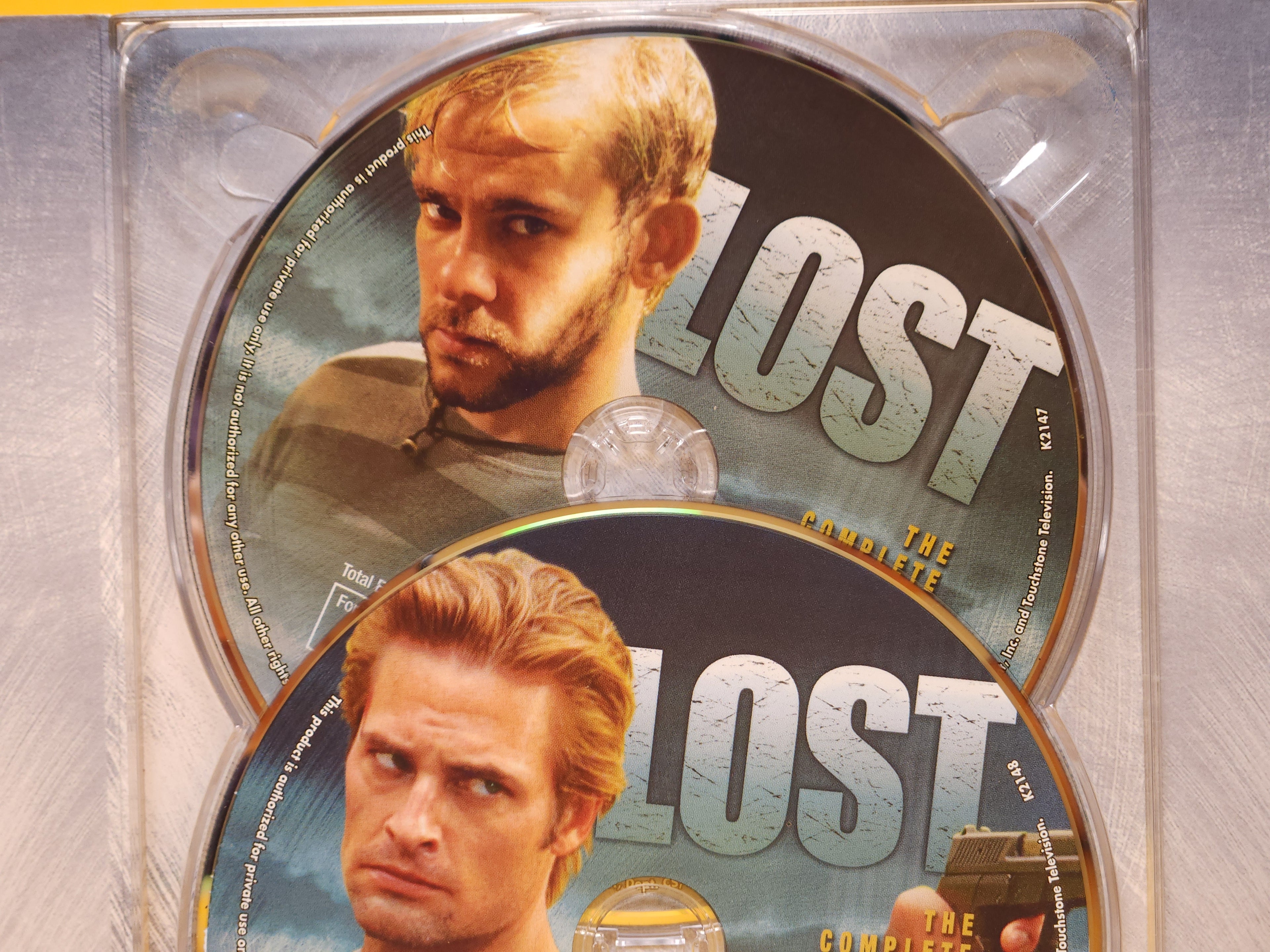 Lost: The Complete First Season – 2004 DVD