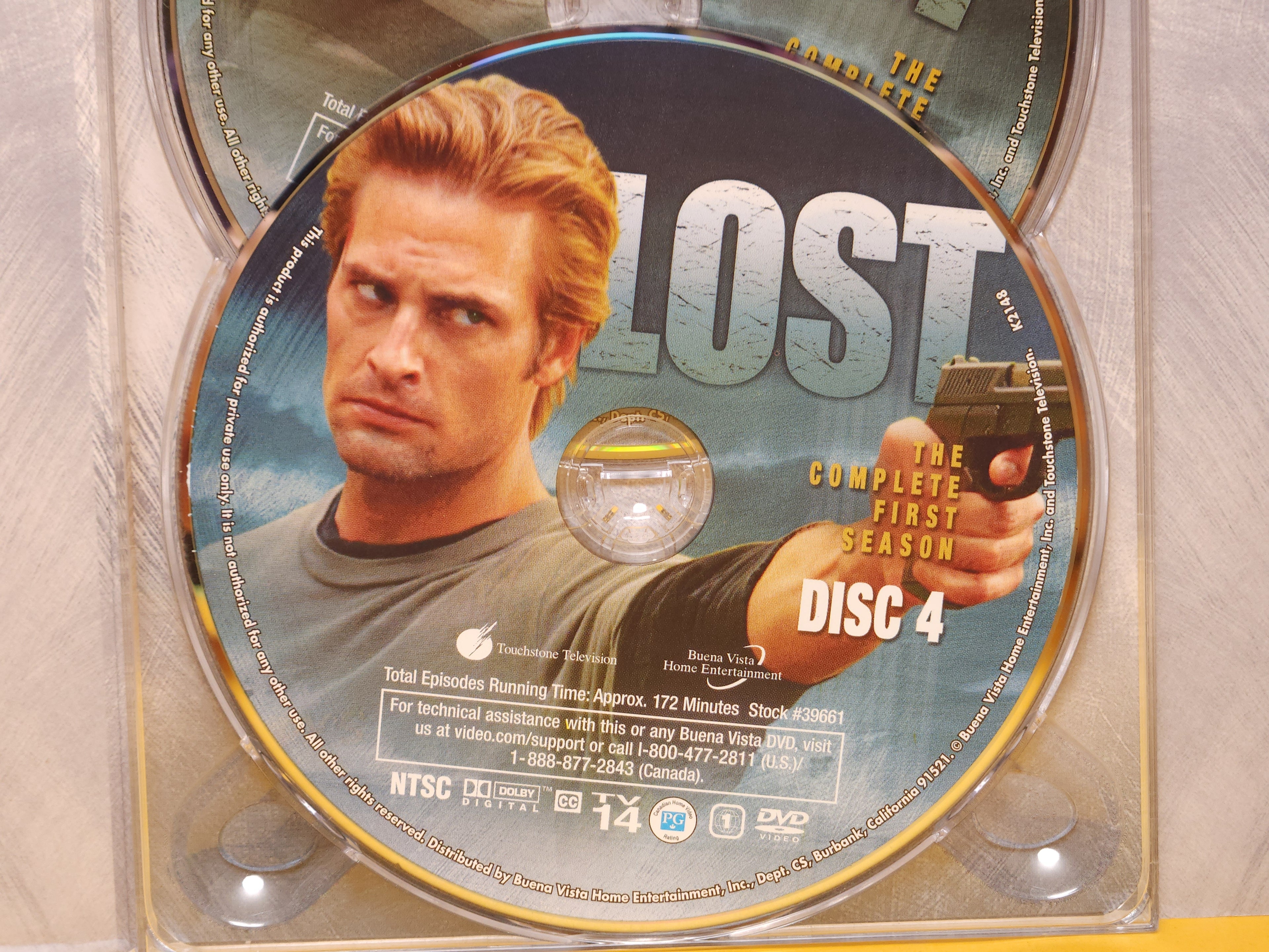 Lost: The Complete First Season – 2004 DVD