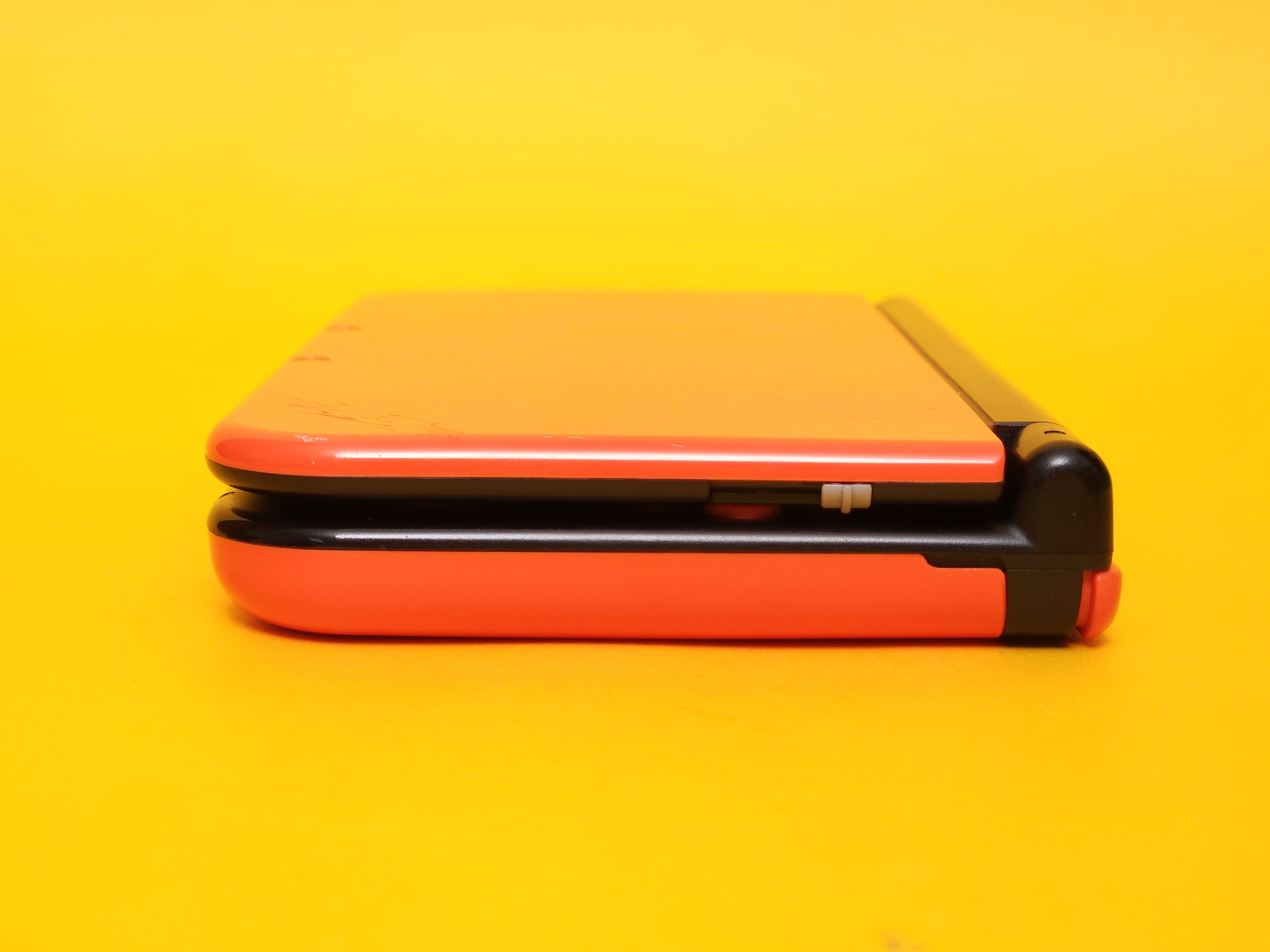 Orange + Black 'New' Nintendo 3DS XL Console + Power AC Adaptor Cable