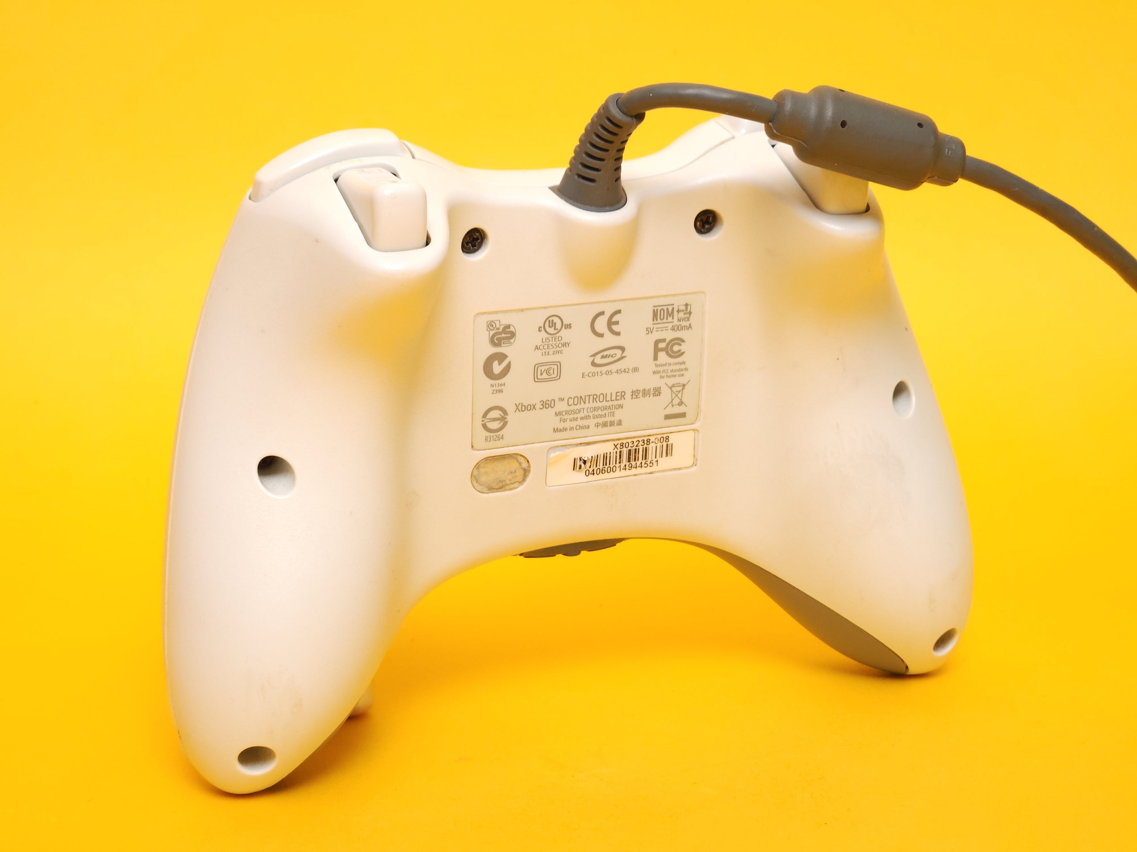 Matte White Xbox 360 Console + Controller & Cables