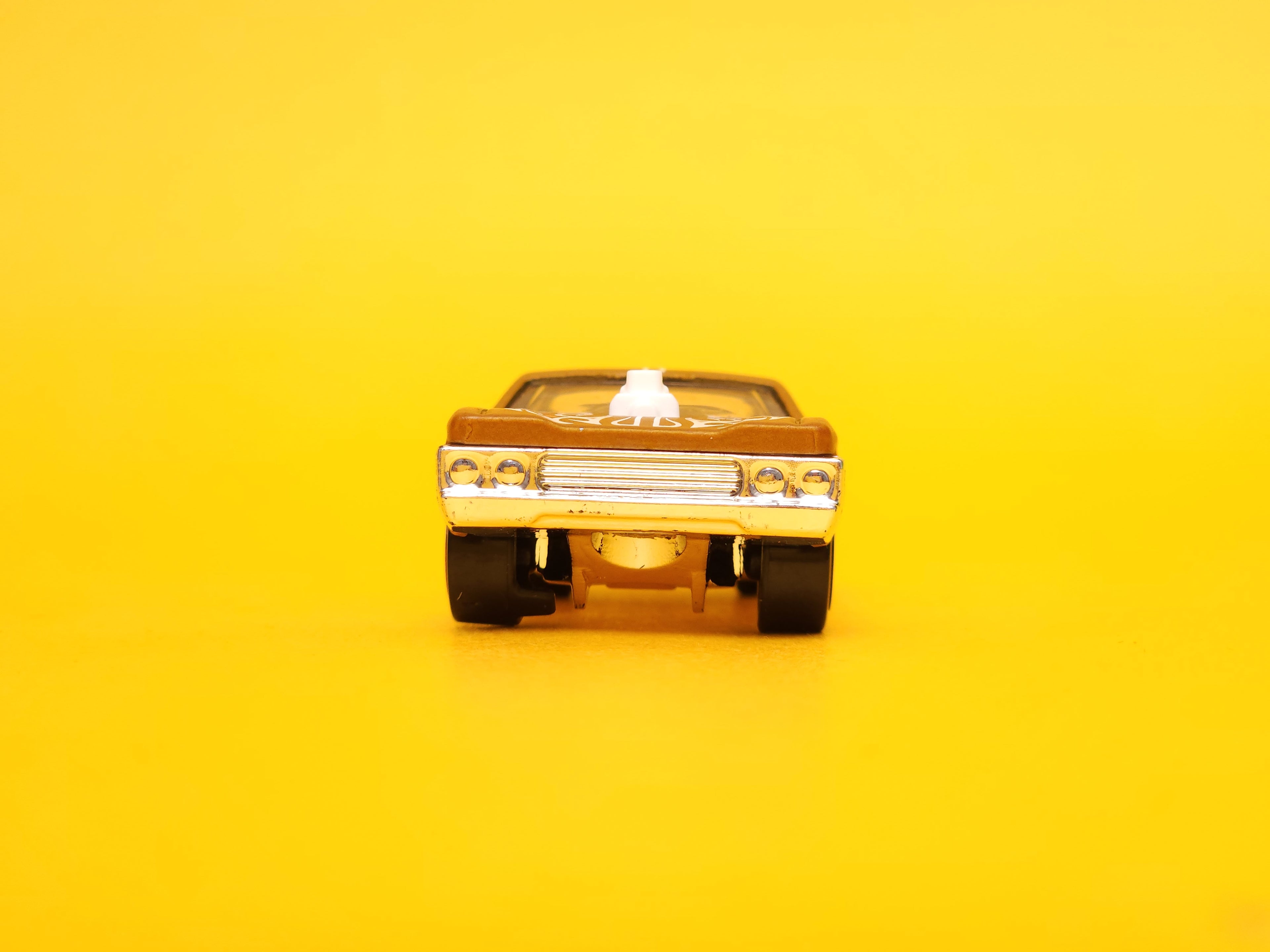 Layin' Lowrider: Matte goldenrod – 2024 Mattel Hot Wheels Basic