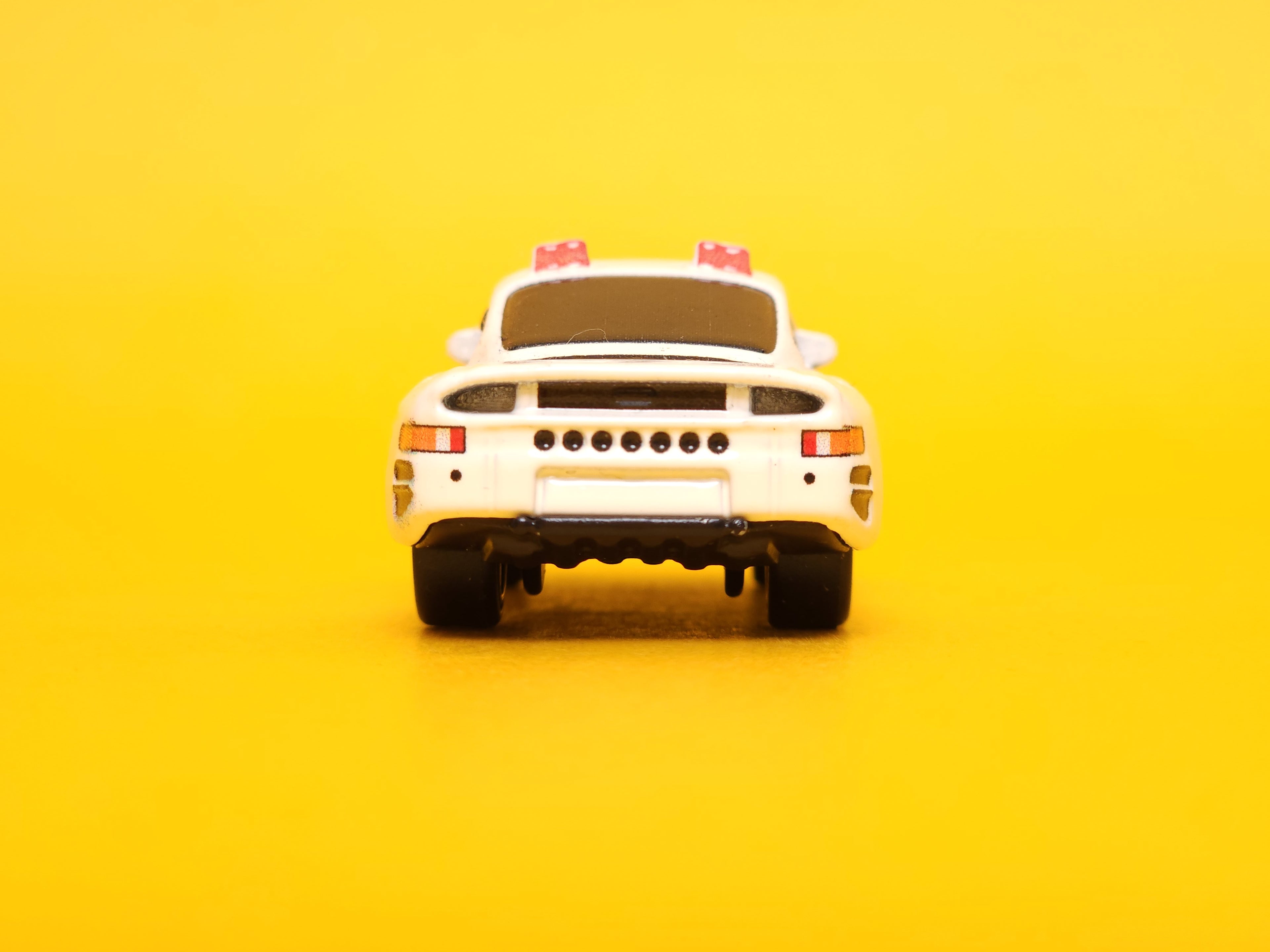 Porsche 959: White – 2023 Mattel Hot Wheels Premium