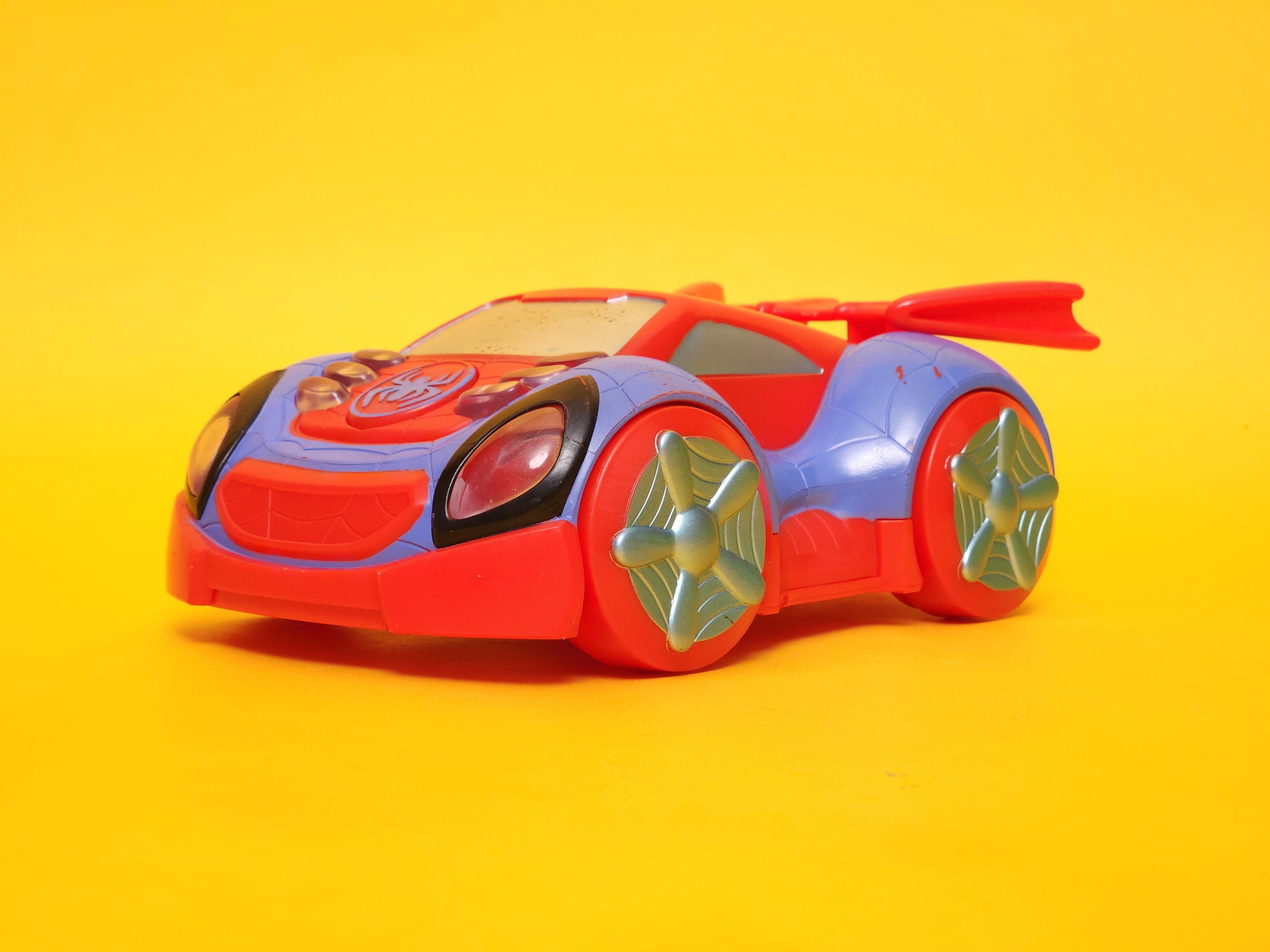 Glow Tech Web Crawler – 2022 Hasbro Marvel Spidey And His Amazing Friends