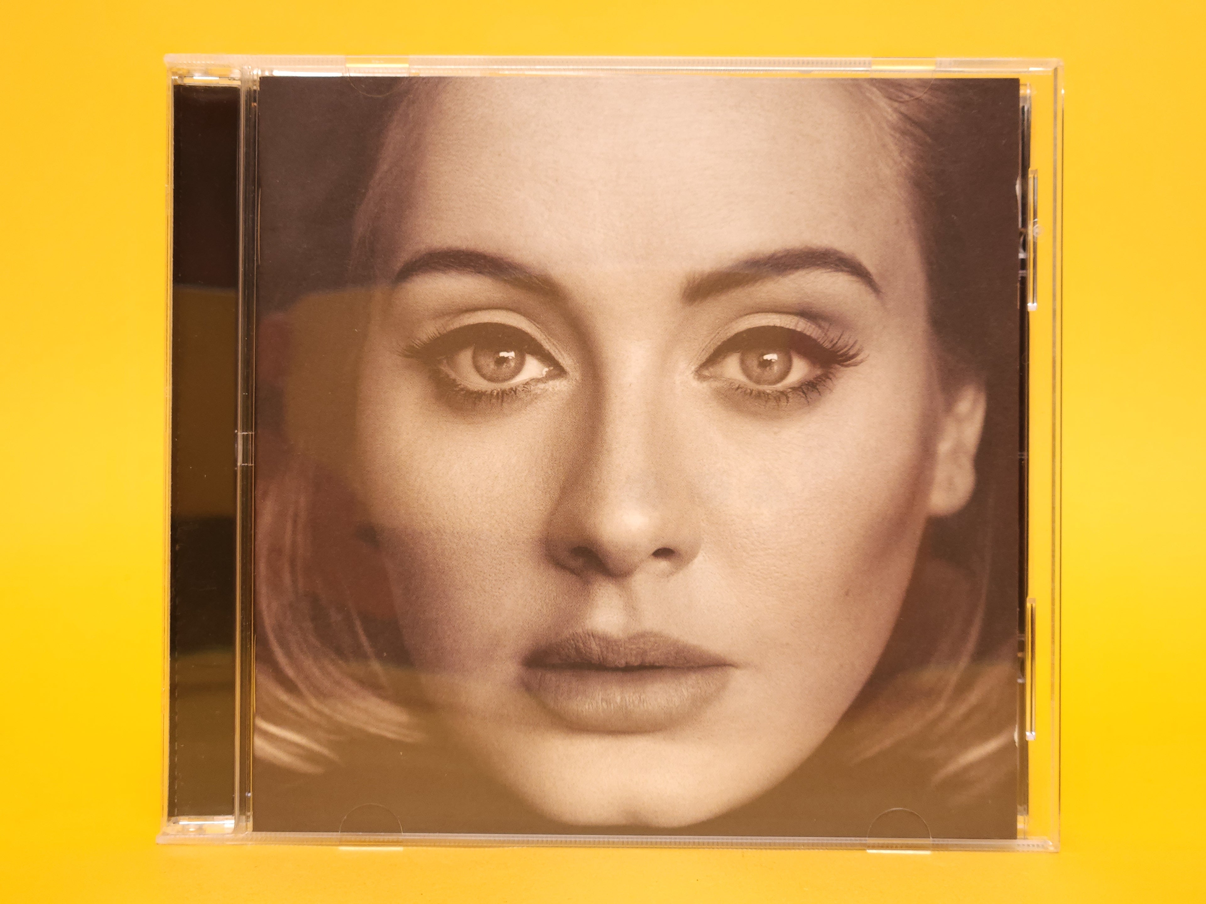 25 - Adele – 2015 CD
