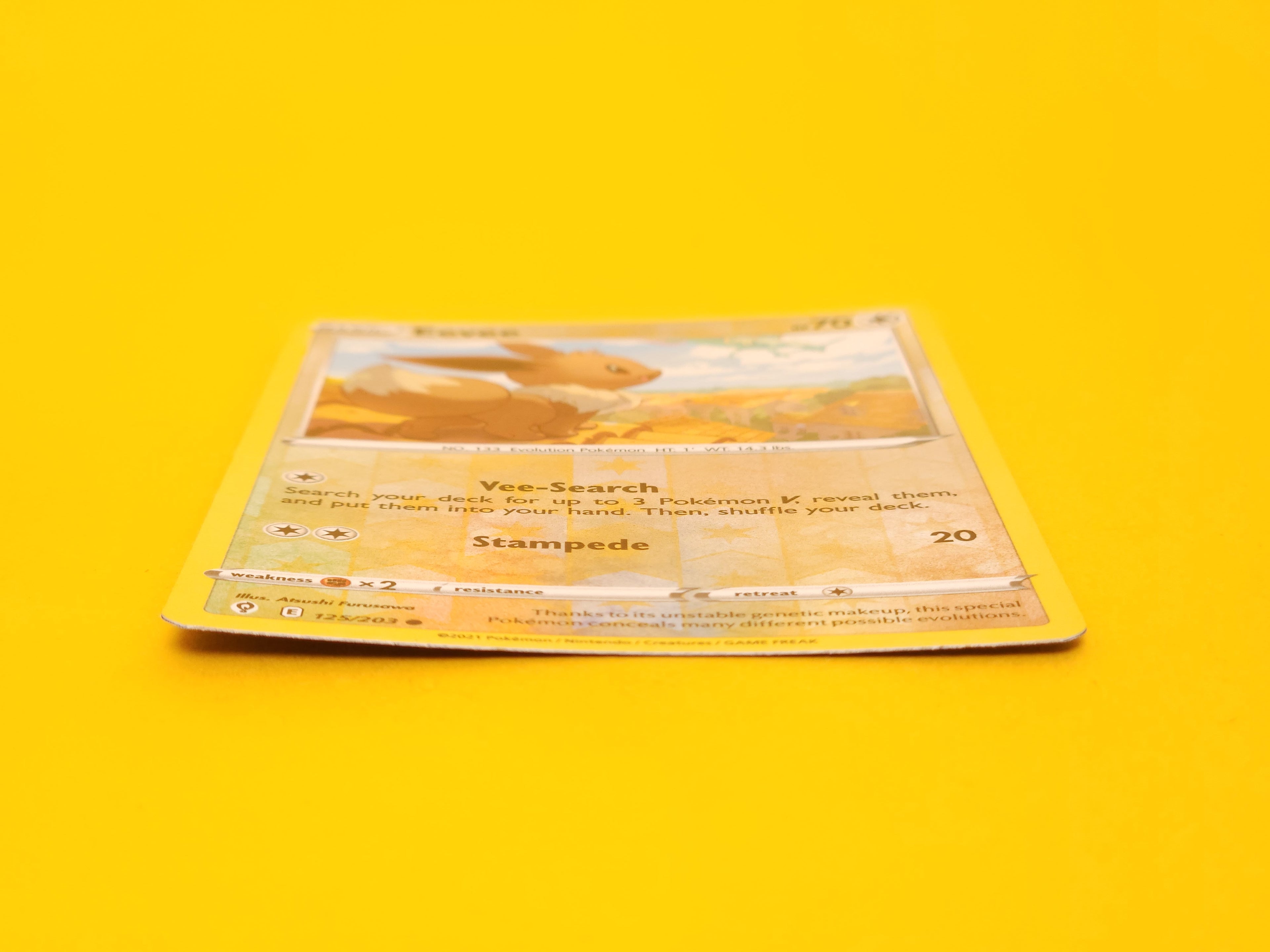 Eevee: 125/203 – 2021 Pokémon Common Reverse Holofoil