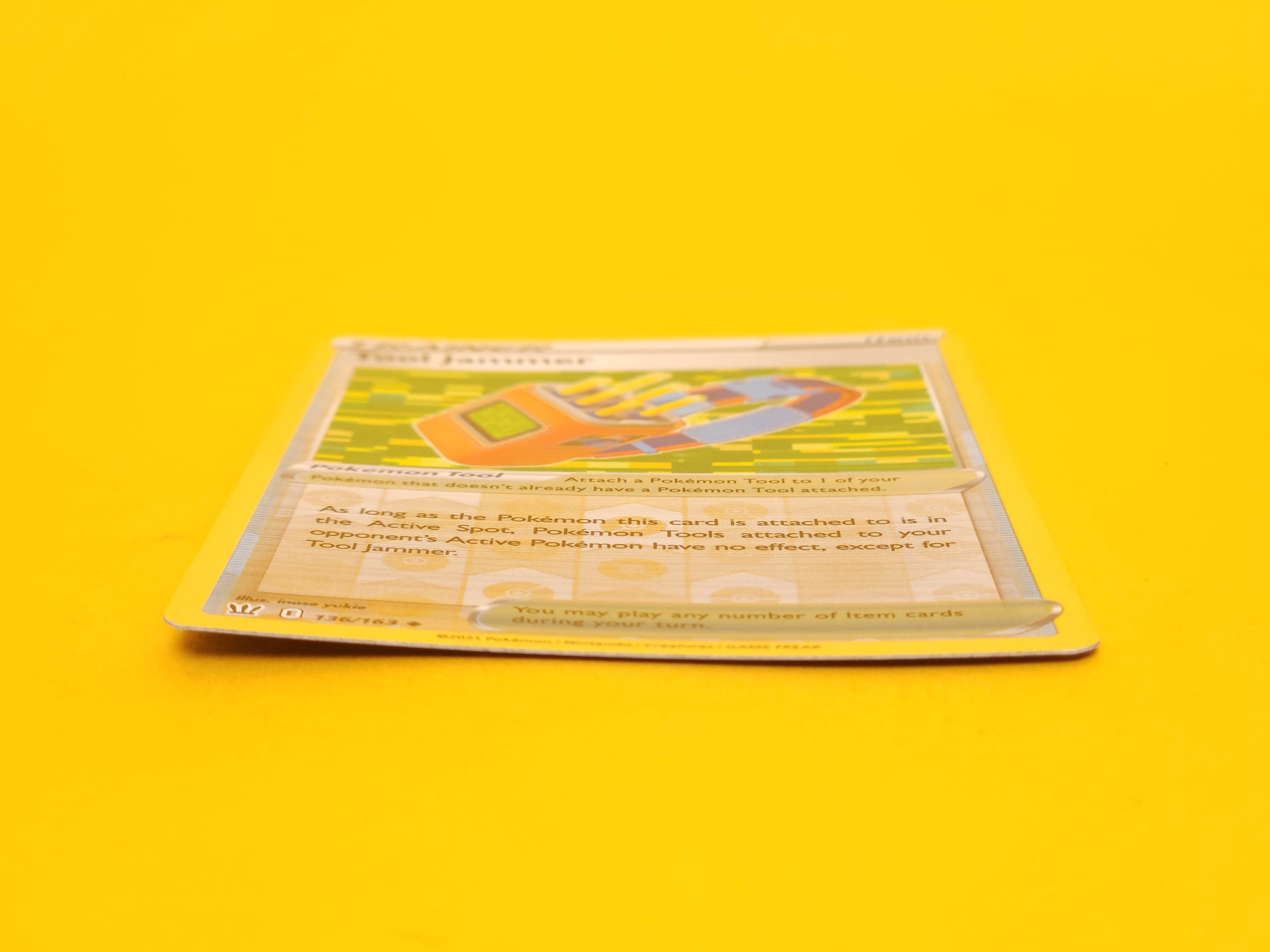 Tool Jammer: 136/163 – 2021 Pokémon Uncommon Reverse Holofoil