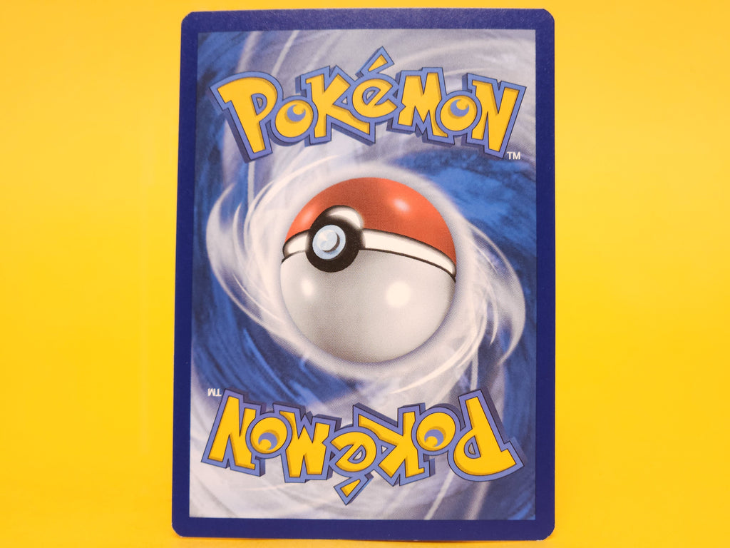 Fletchinder: 031/189 – 2020 Pokémon Uncommon Reverse Holofoil