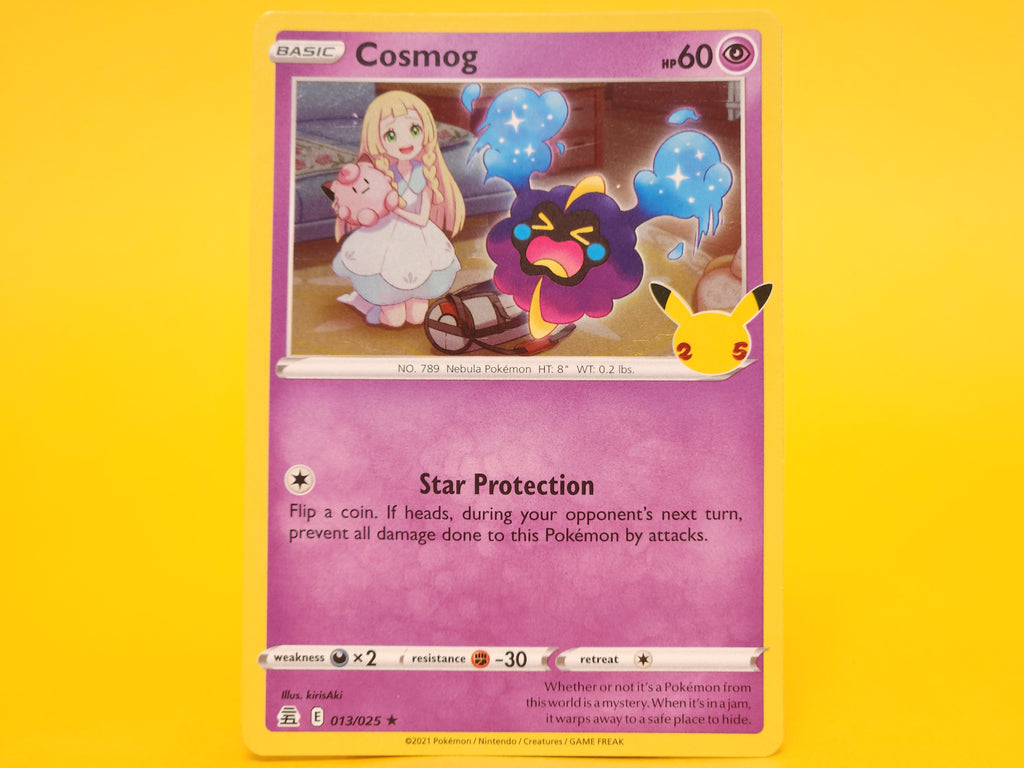 Cosmog: 013/025 – 2021 Pokémon Rare Holofoil