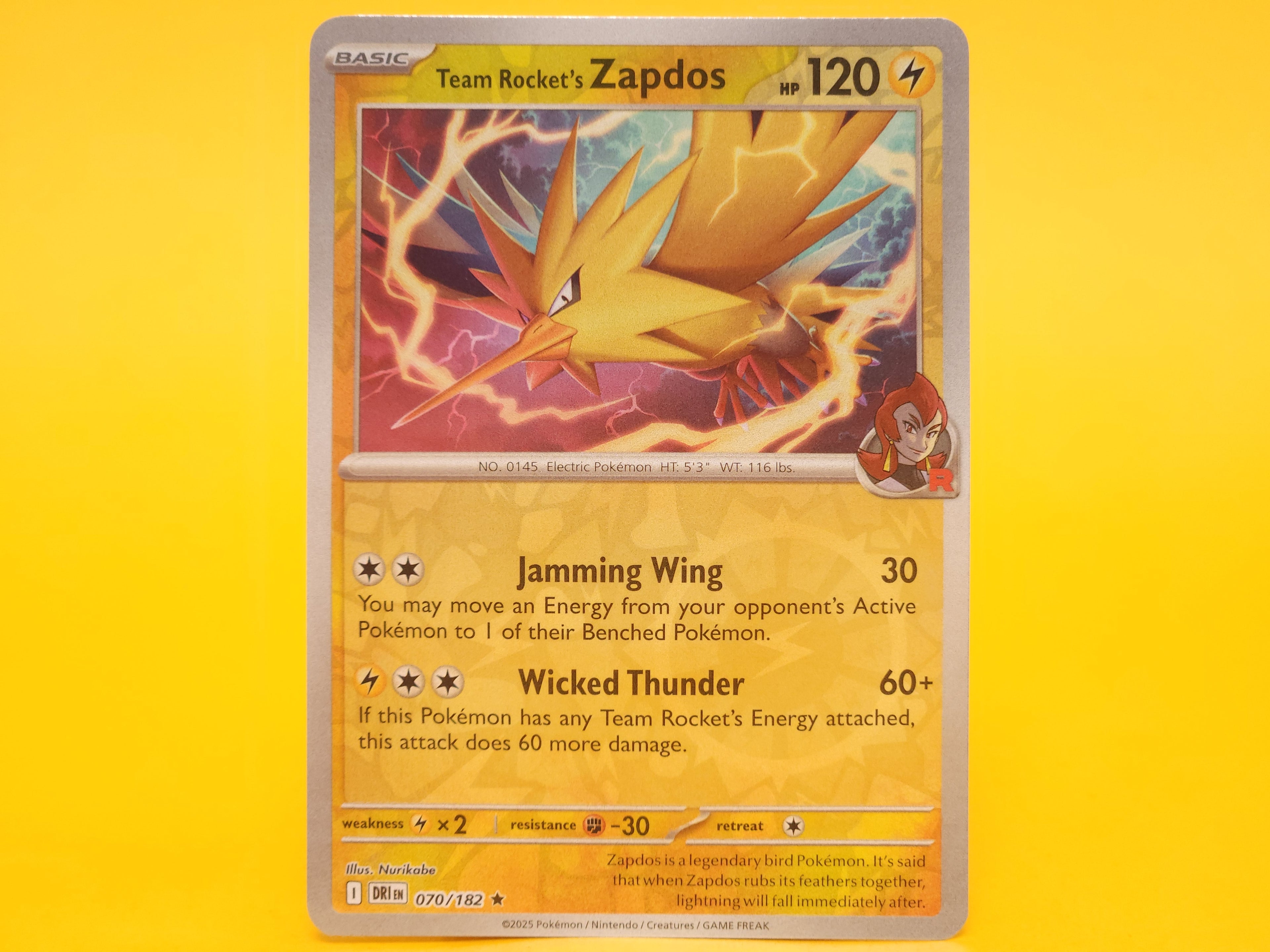 Team Rocket's Zapdos: 070/182 – 2025 Pokémon Rare Reverse Holofoil