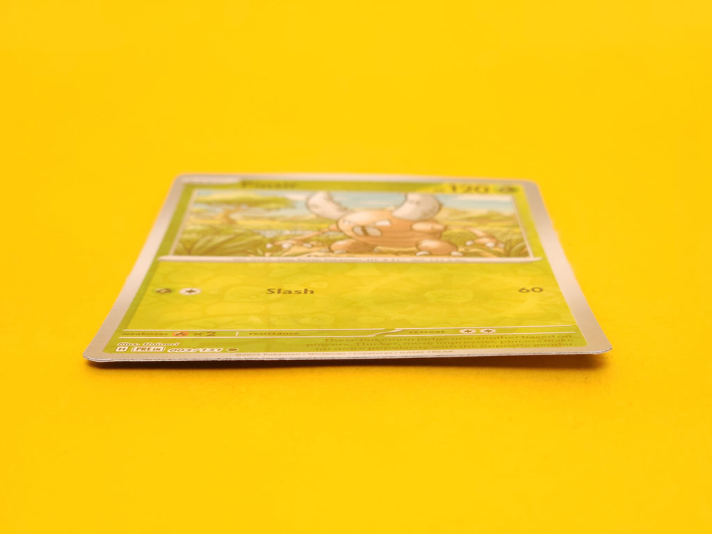 Pinsir: 003/131 – 2025 Pokémon Common Reverse Holofoil