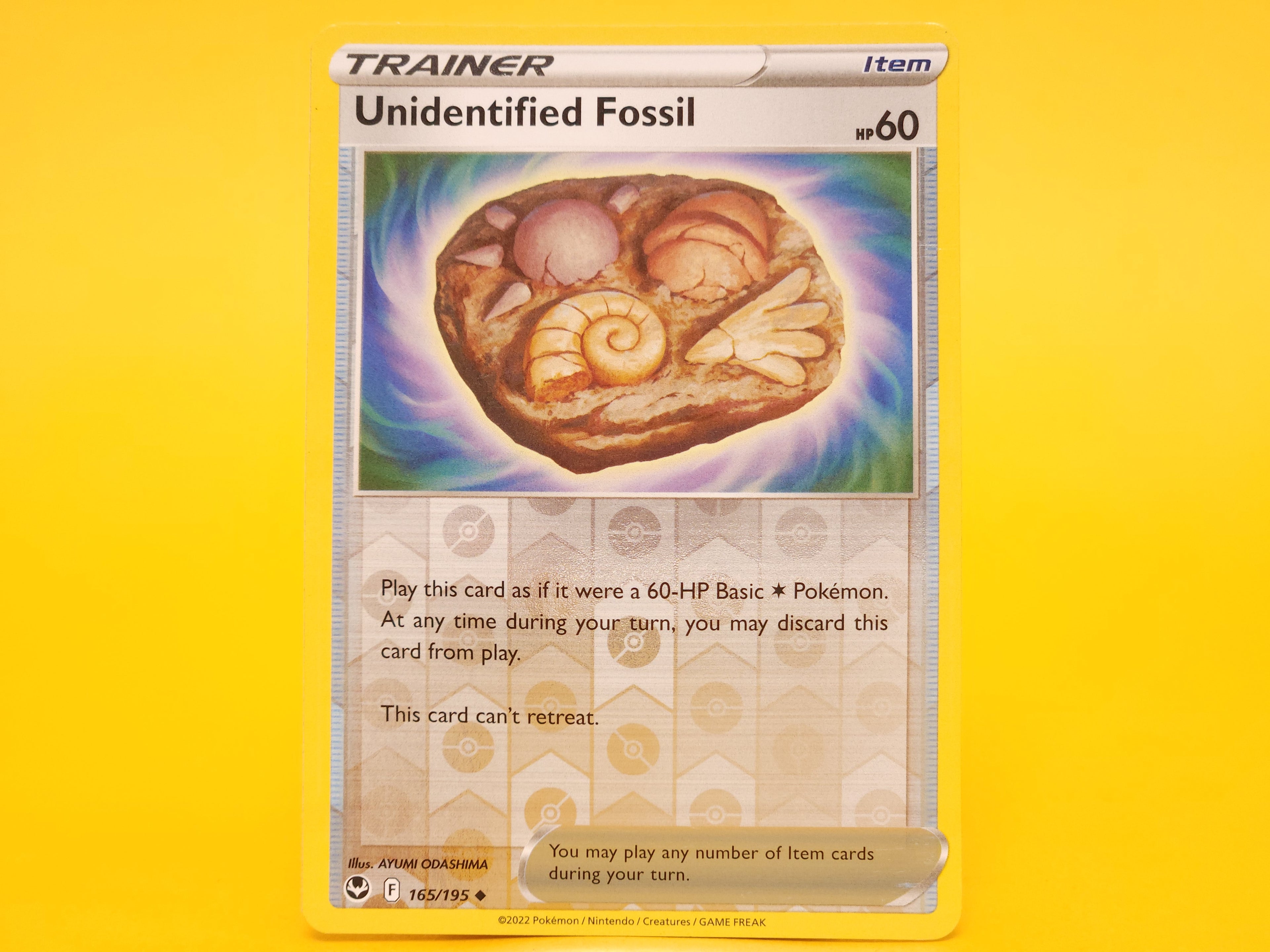Unidentified Fossil: 165/195 – 2022 Pokémon Uncommon Reverse Holofoil