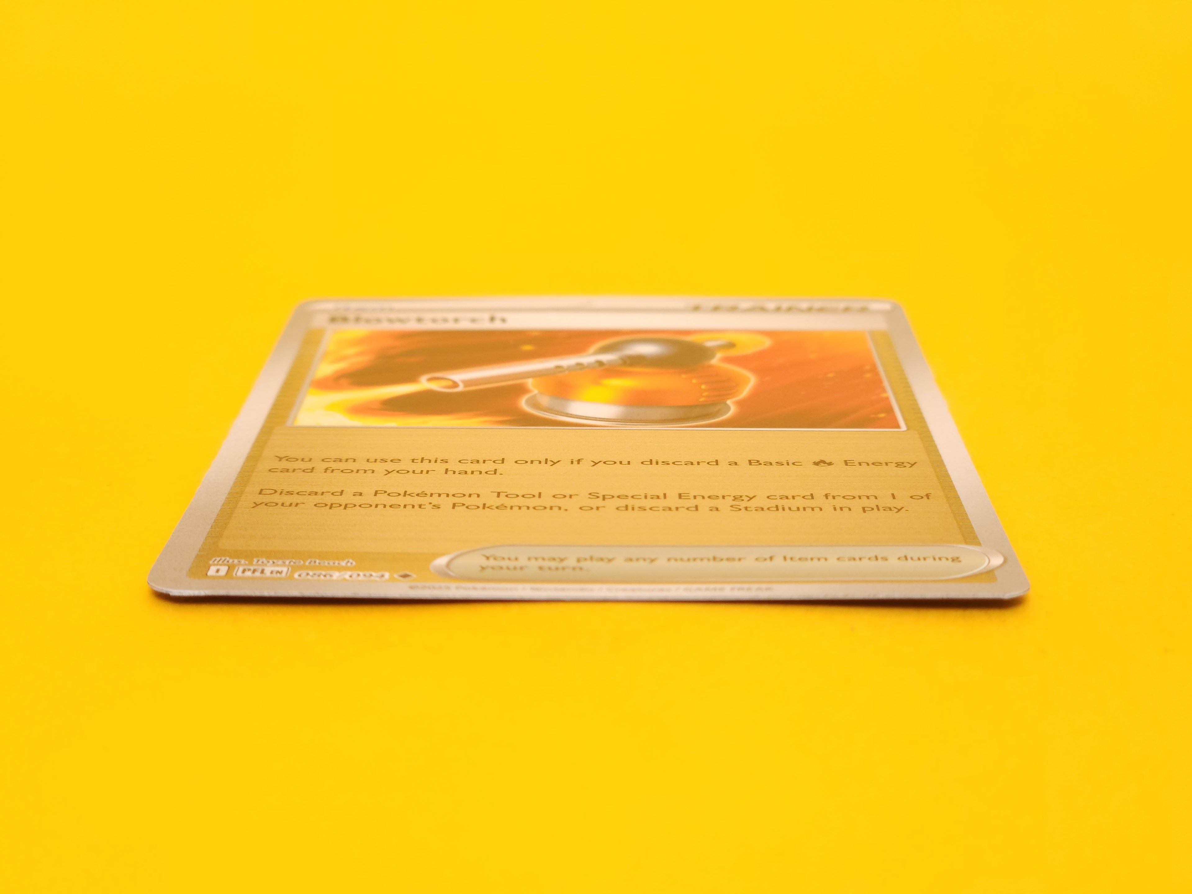 Blowtorch: 056/094 – 2025 Pokémon Uncommon Reverse Holofoil