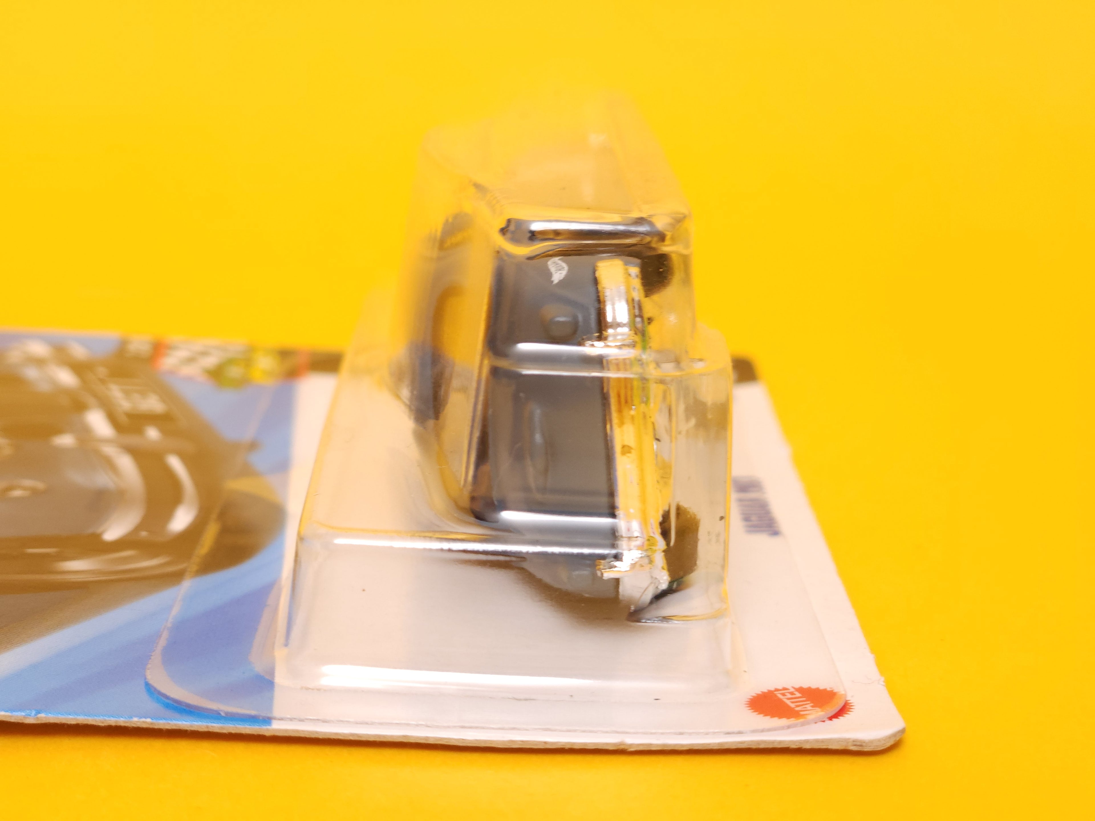 Jaguar Mk1: Matte Blue-Grey – 2025 Mattel Hot Wheels Basic